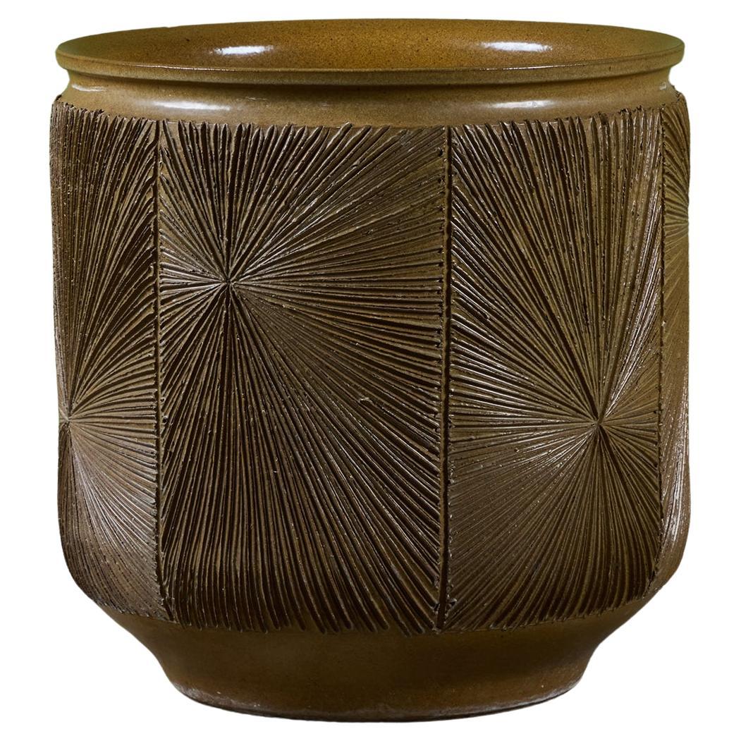 David Cressey 
Robert Maxwell Extra Large “Sunburst” Planter for Earthgender