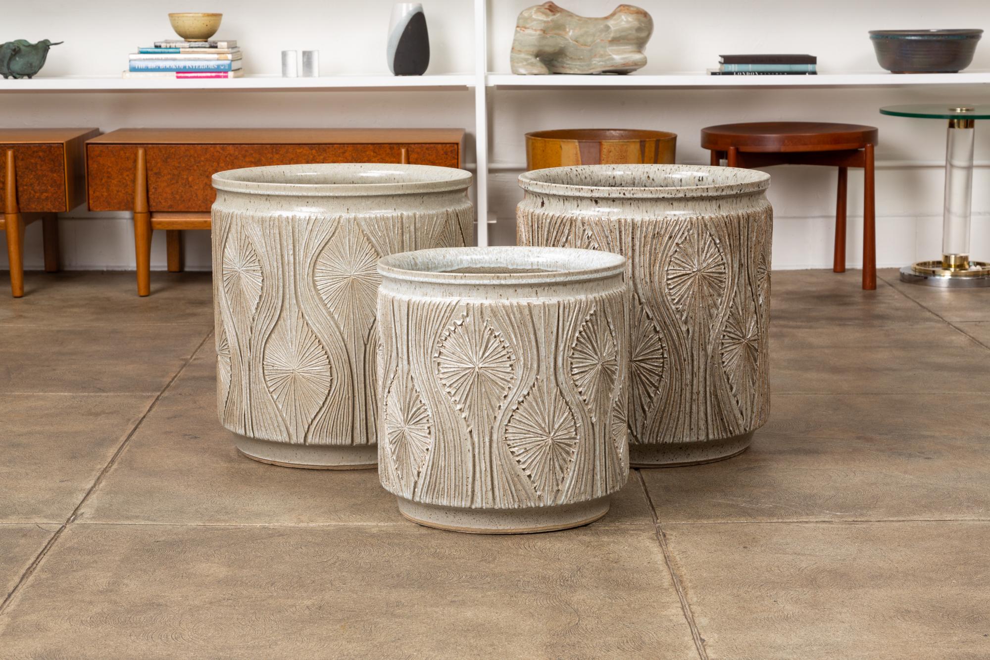 David Cressey & Robert Maxwell for Earthgender “Teardrop Sunburst” Planter 5