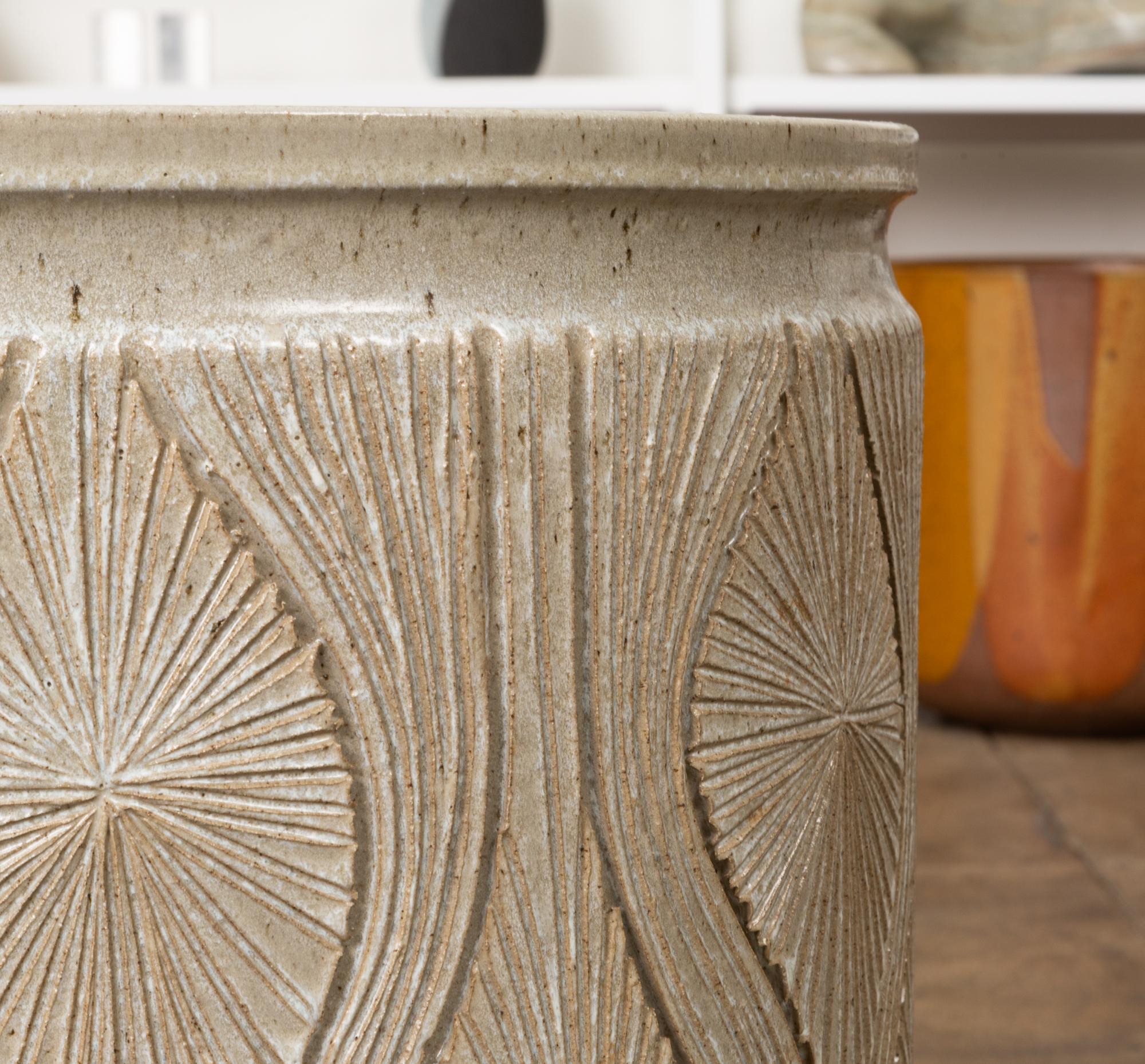 Ceramic David Cressey & Robert Maxwell for Earthgender “Teardrop Sunburst” Planter