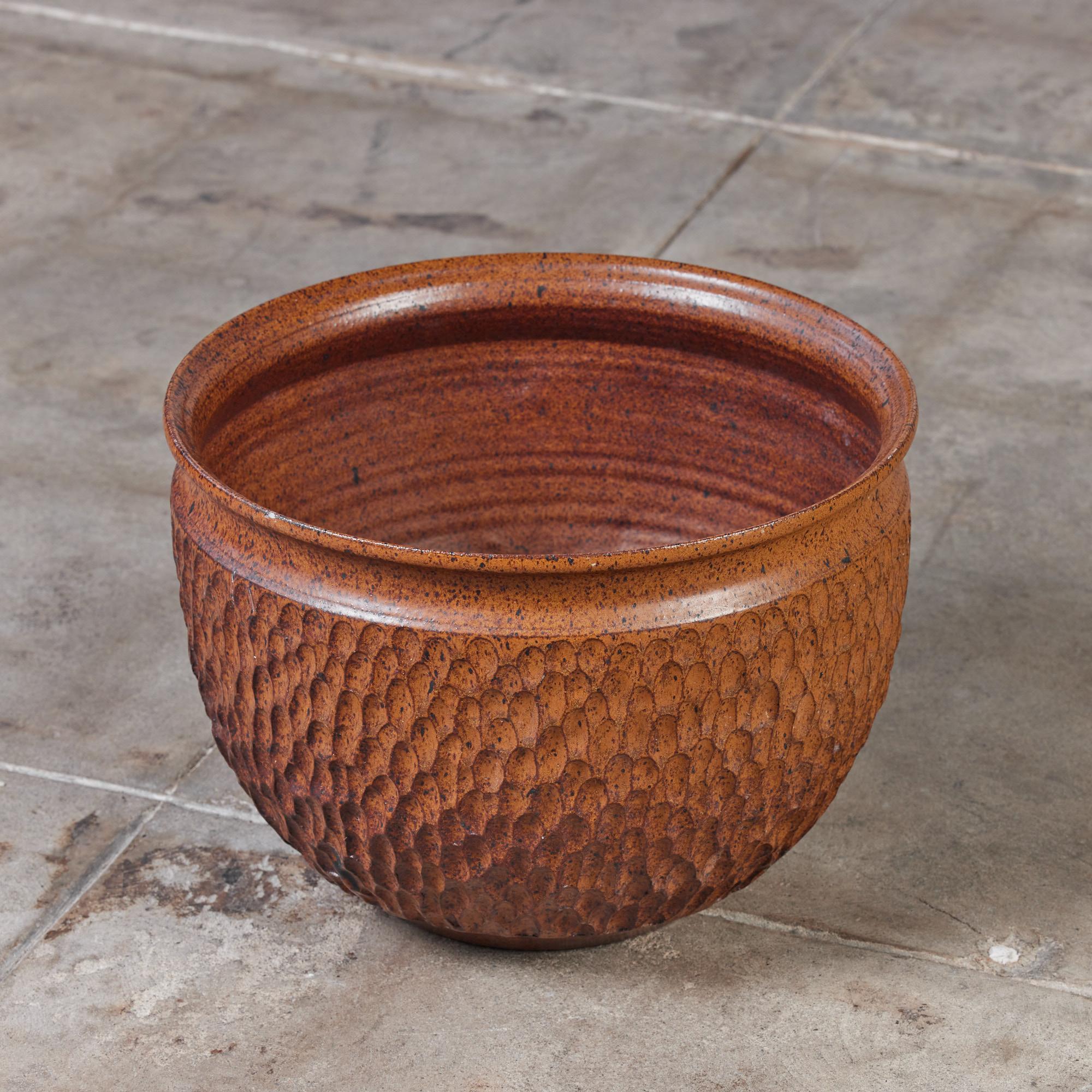 David Cressey & Robert Maxwell for Earthgender “Thumbprint” Bowl Planter In Excellent Condition In Los Angeles, CA