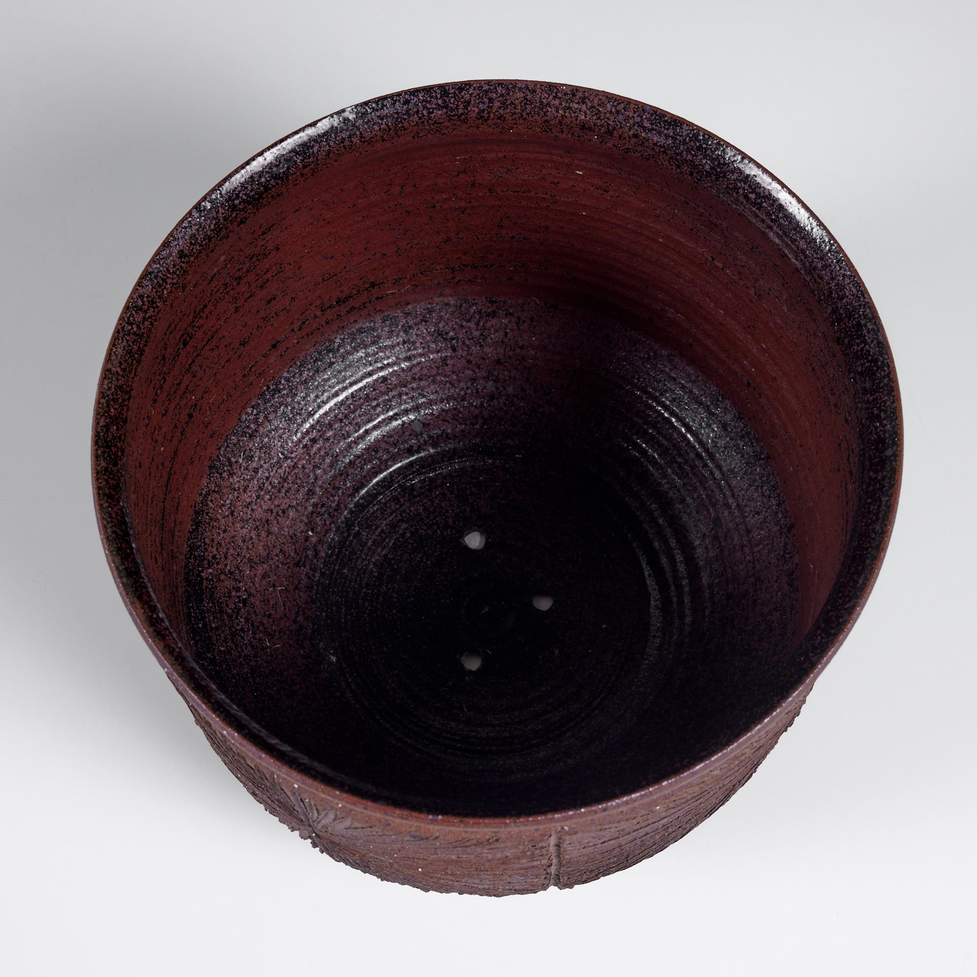 Glazed David Cressey & Robert Maxwell Stoneware “Sunburst” Bowl Planter for Earthgender For Sale
