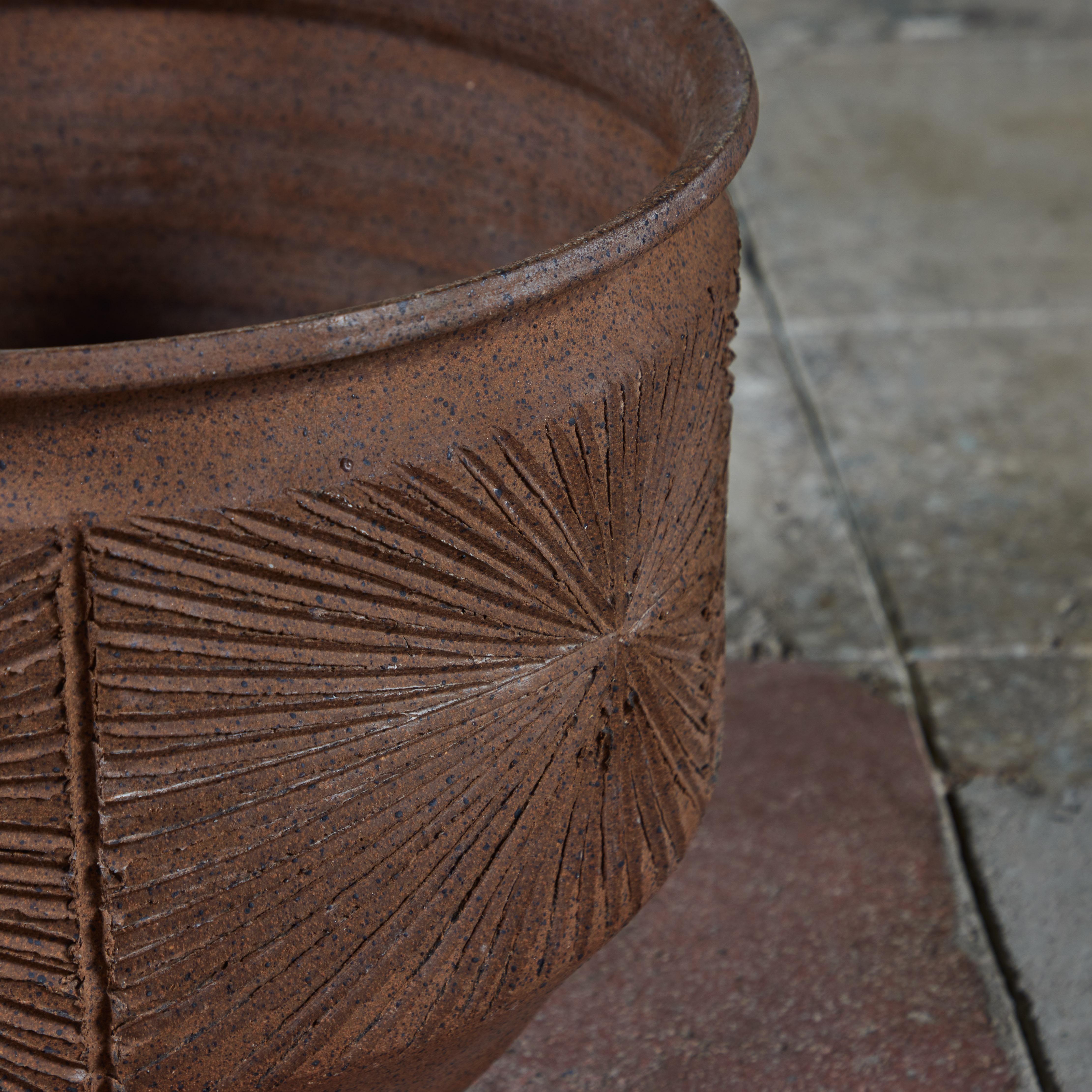 Pottery David Cressey & Robert Maxwell Stoneware “Sunburst” Bowl Planter for Earthgender For Sale