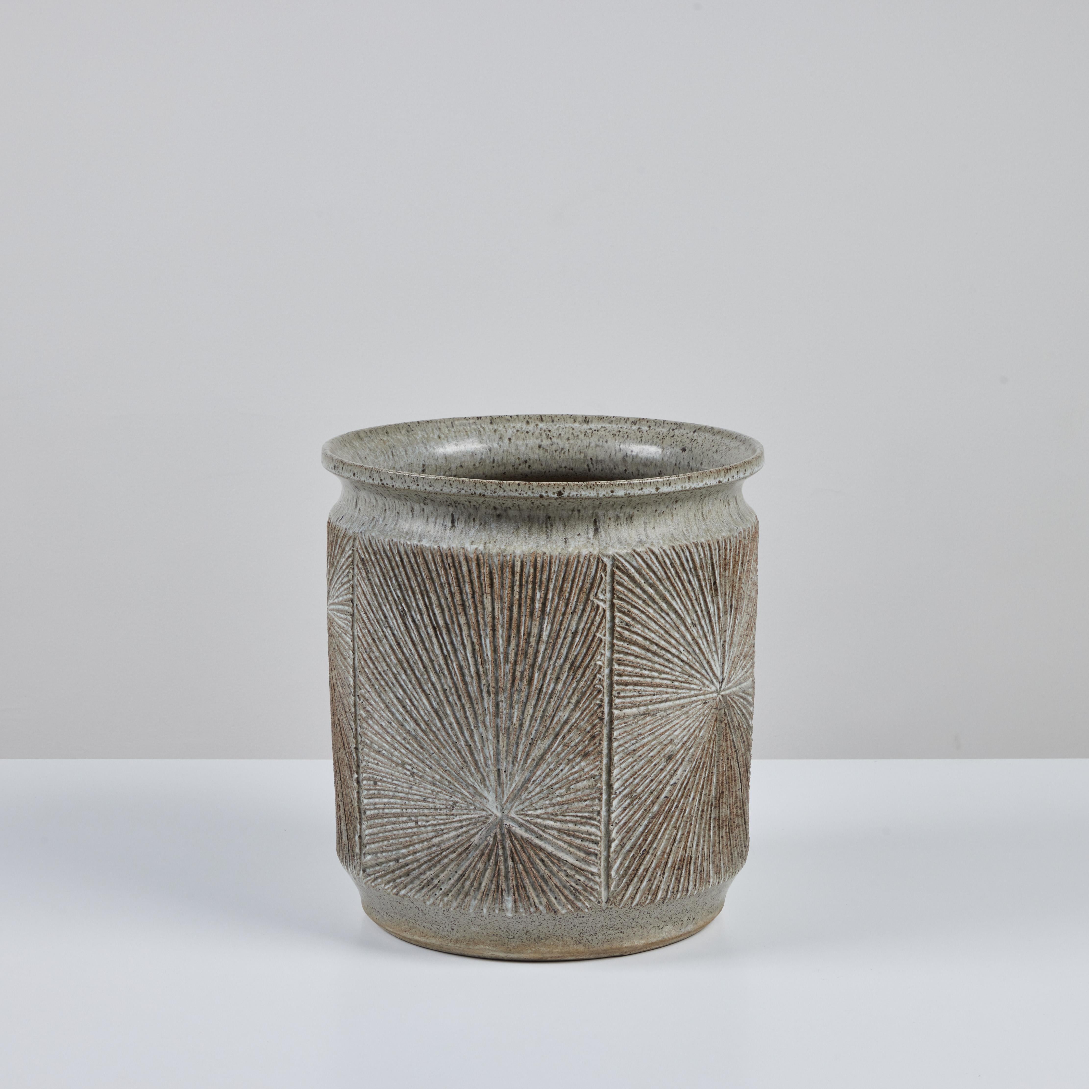 Glazed David Cressey & Robert Maxwell “Sunburst” Cylindrical Planter for Earthgender