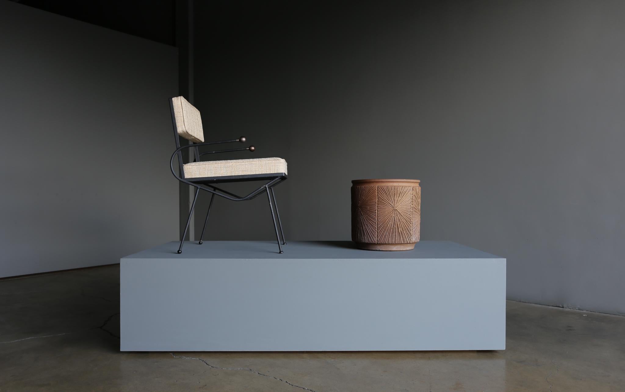 Ceramic David Cressey & Robert Maxwell 