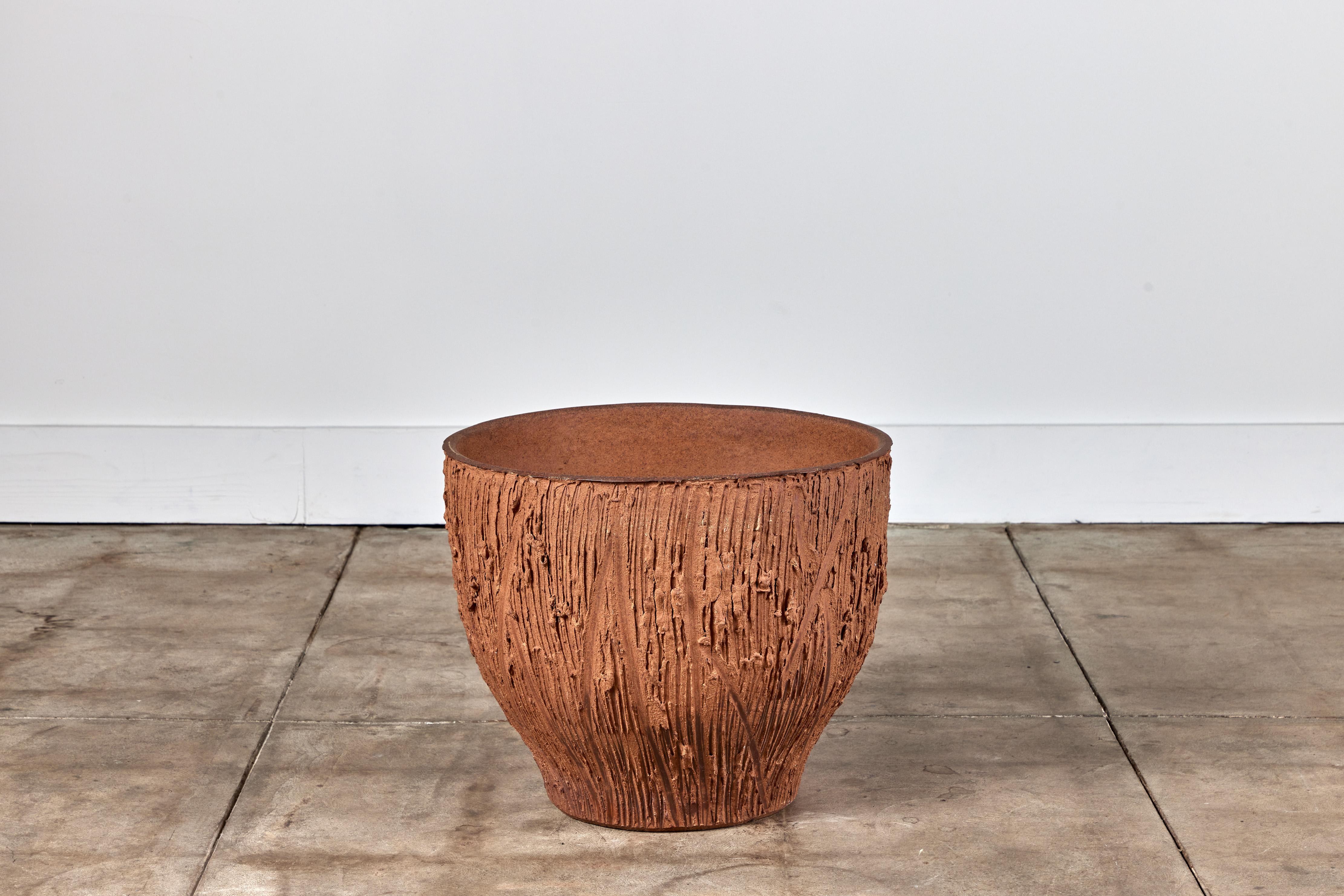David Cressey „Scratch“ Steingut Pro/Artisan Pflanzgefäß für Architectural Pottery (Unglasiert) im Angebot