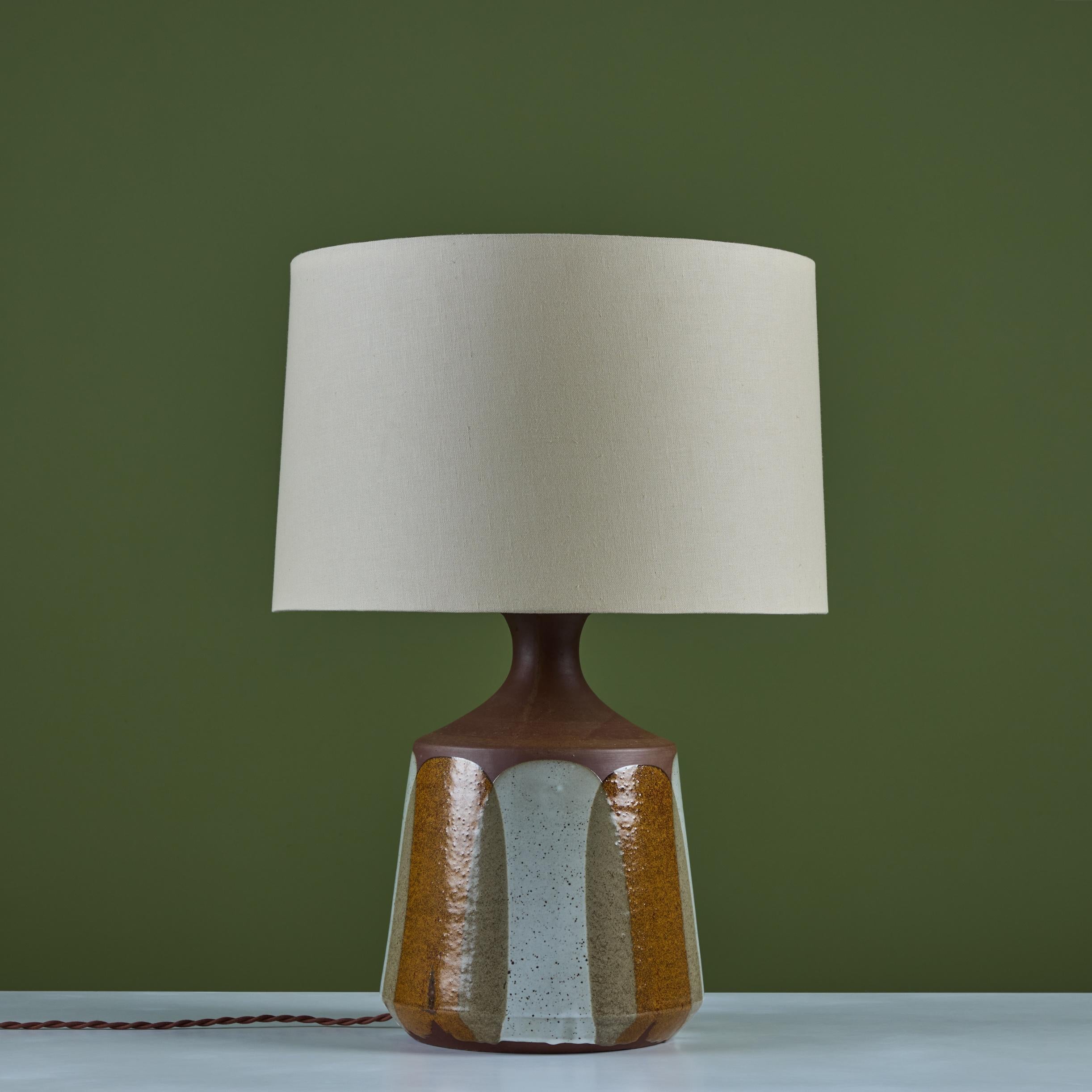 David Cressey Stoneware Flame Glaze Table Lamp In Excellent Condition For Sale In Los Angeles, CA