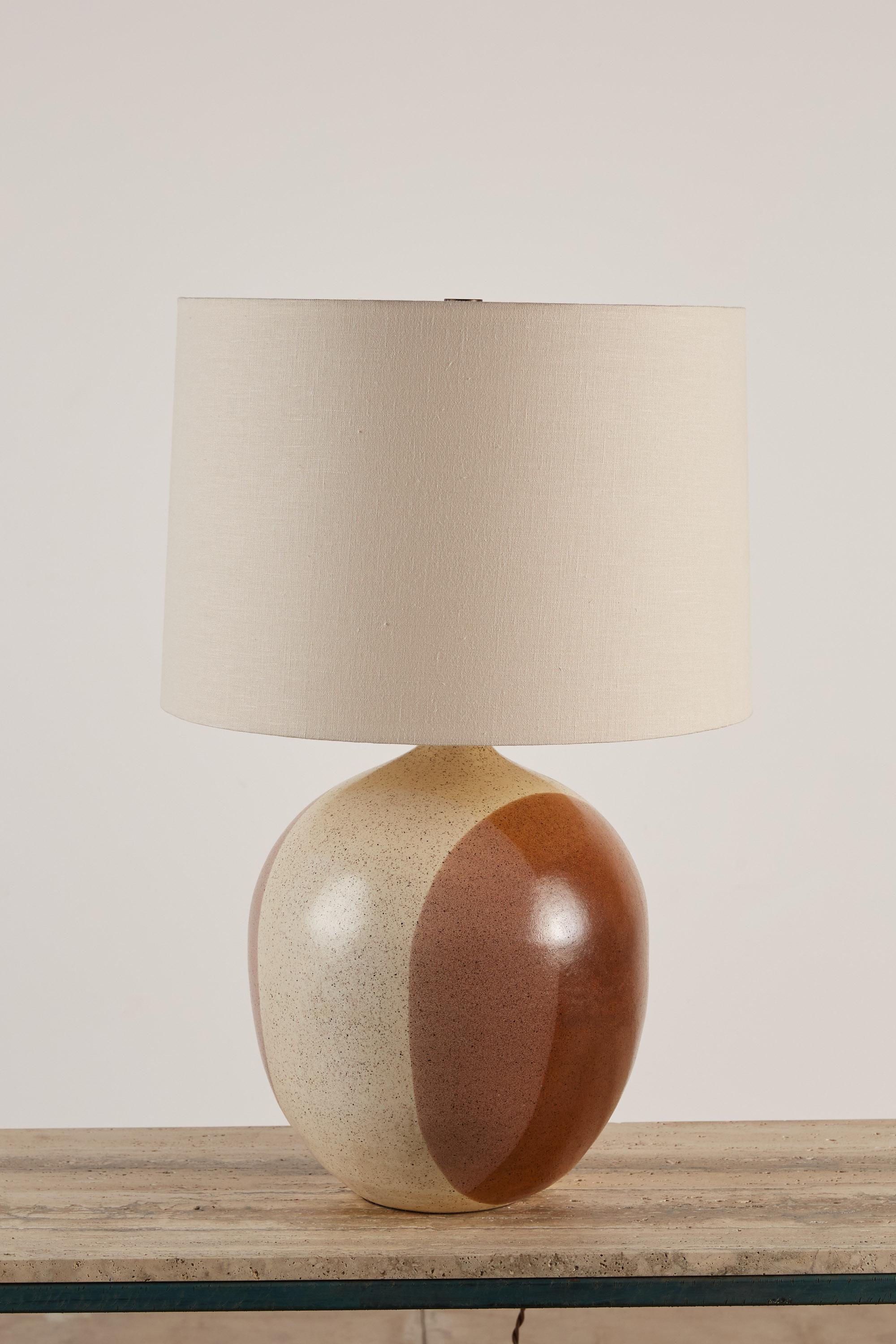 20th Century David Cressey Style Ceramic Table Lamp