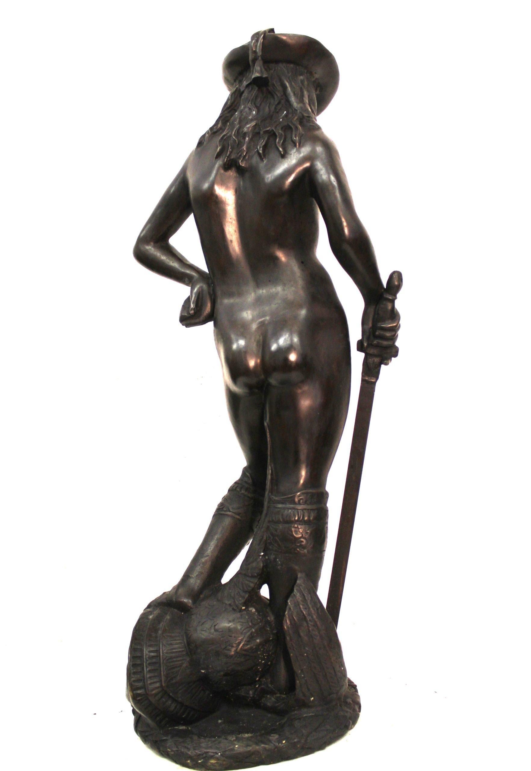 David del Donatello sculpture in bronze In Good Condition For Sale In Rome, IT