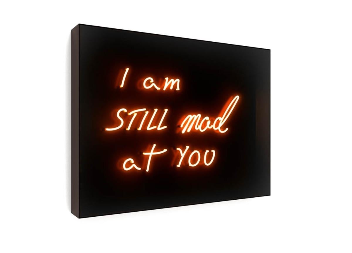 Serie: Neon
40,5" x 53,5" x 6" - Auflage von 9

David Drebins Neonlicht-Installationen sind entwaffnend unverblümt und sehr intim. Sie beleuchten die verborgenen Wünsche und Gedanken der Femmes fatales, die in der schwer fassbaren Welt seiner