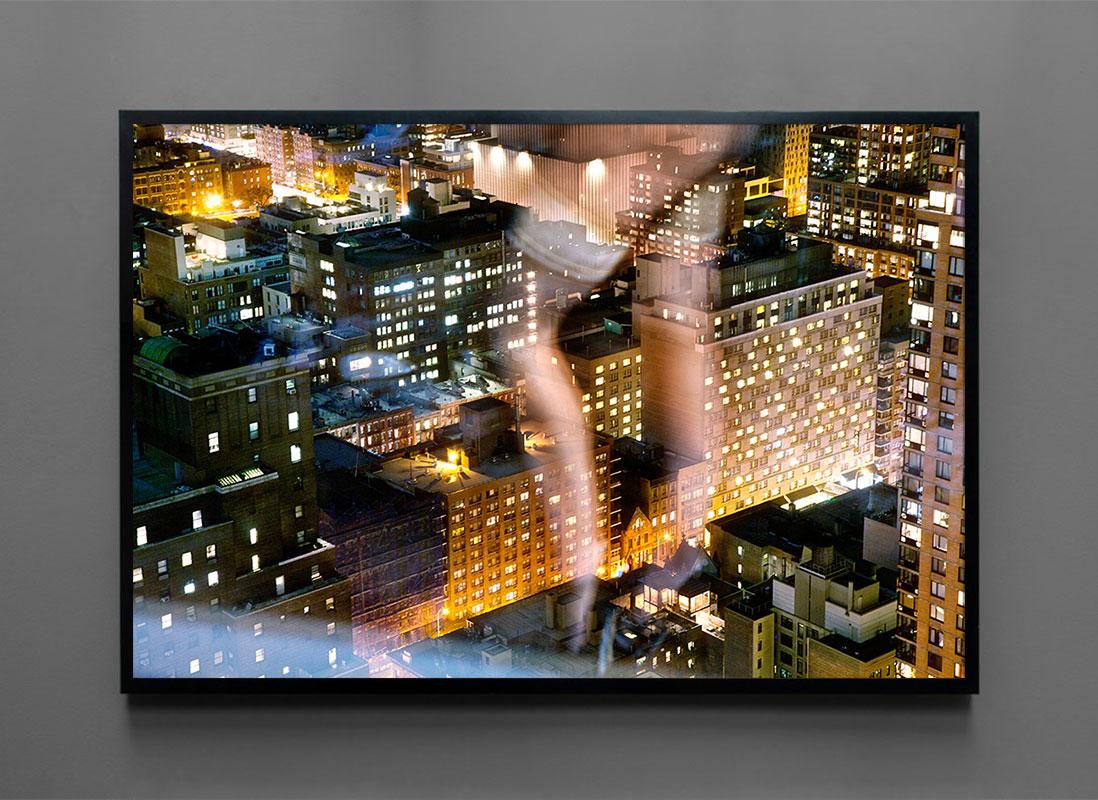 Flashing the city par David Drebin, Photographie d'art en édition limitée encadrée en vente 1
