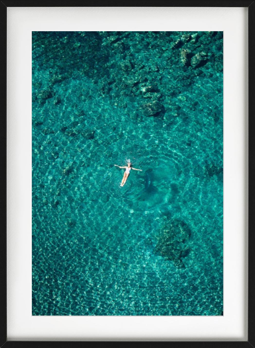 FLOATING DREAMS - Lentikular, Bildende Kunst Fotografie (Zeitgenössisch), Photograph, von David Drebin