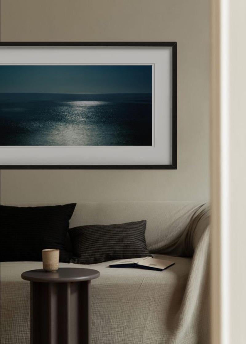 Midnight - panorama d'un océan la nuit, photographie d'art - Photograph de David Drebin