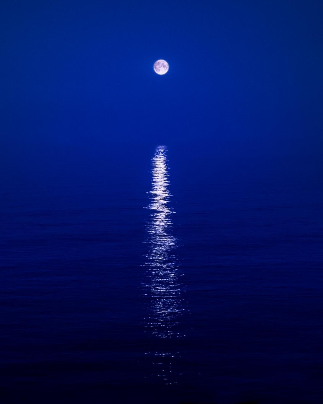 David Drebin Color Photograph - Moonbeam