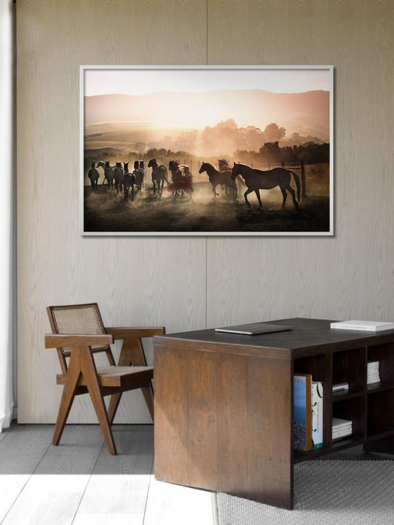 Running Wild - Woman in Red Running Between Horses, photographie d'art, 2014 en vente 4