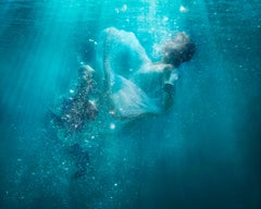 Streaking Beauty by David Drebin, 2026 - Contemporary Underwater Photography