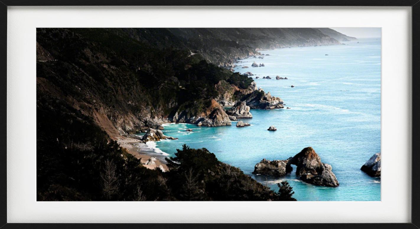 The Blue Sea, photographie d'art, 2010 - Noir Color Photograph par David Drebin