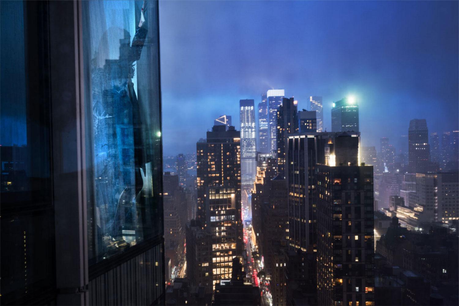 David Drebin - Épreuve chromogène à tirage limité (encadrée)
Tailles disponibles :

30 x 45 pouces (Edition de 10)

40 x 60 pouces (Edition de 7)

Découvrez l'éclat cinématographique du photographe de renommée internationale David Drebin avec ce