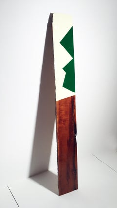 Leaner 63, David E. Peterson, sculpture murale contemporaine en bois vert et blanc