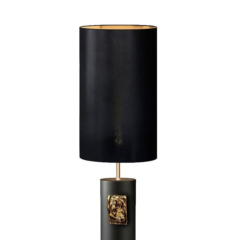 This exquisite lamp can be used either on the floor or on a table or desk. Its simple Silhouette and sophisticated style makes it a perfect addition to any decor and its Fine craftsmanship gives it a luxurious look. The structure is in handmade