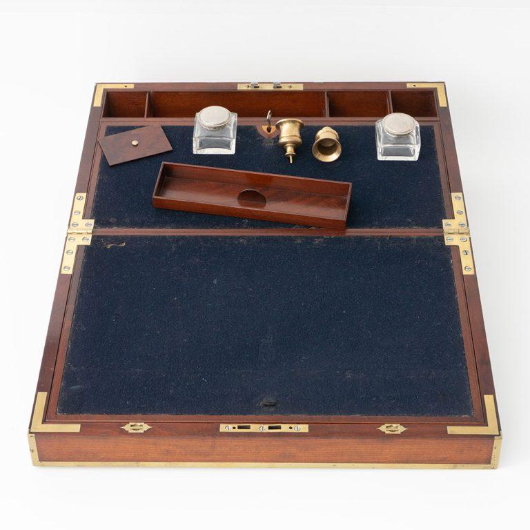 Pendiente de escritura georgiana antigua David Edwards c1830 Madera en venta