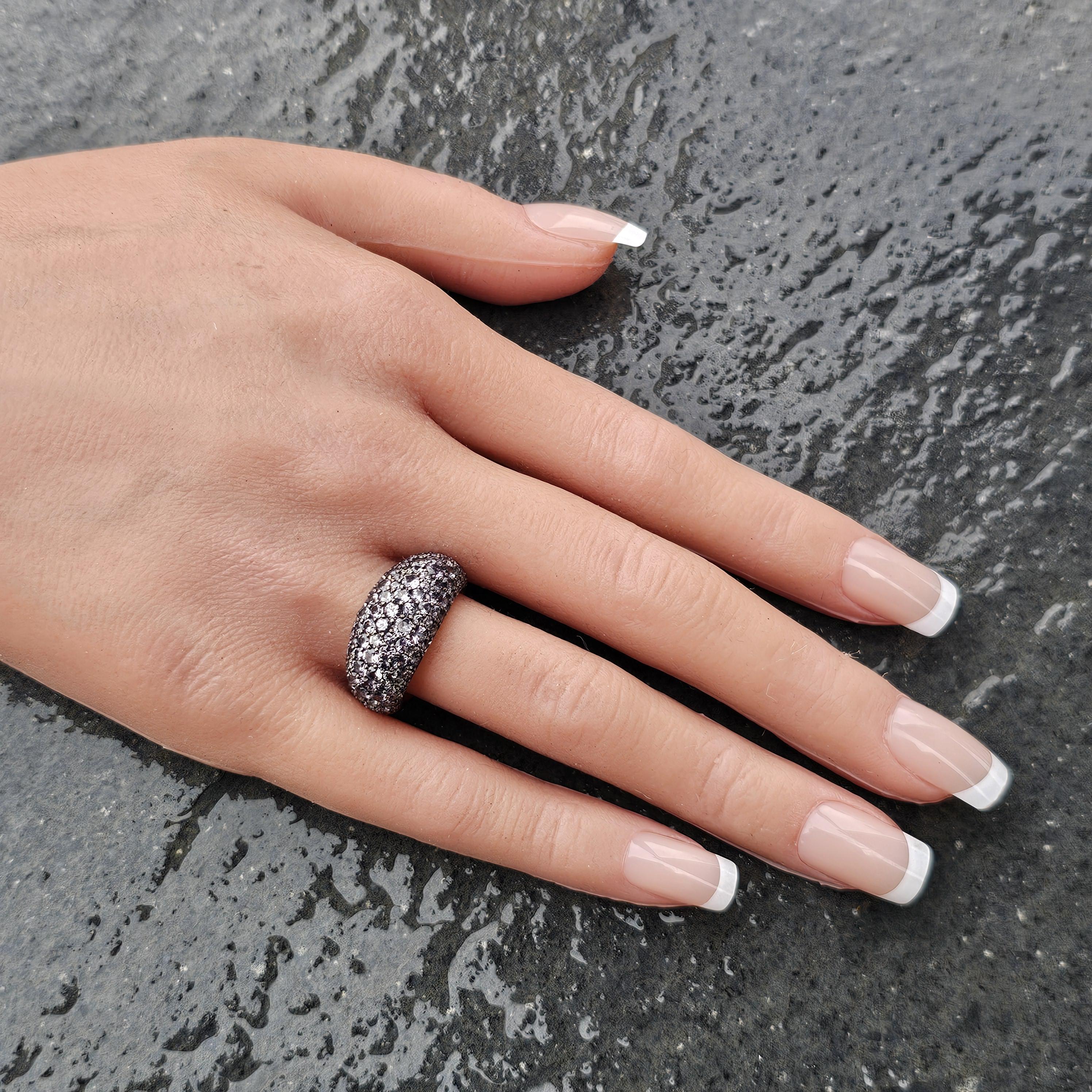 Taglio rotondo David Yurman - Anello in oro bianco 18k con granato a pavé sz 6 - 11g in vendita