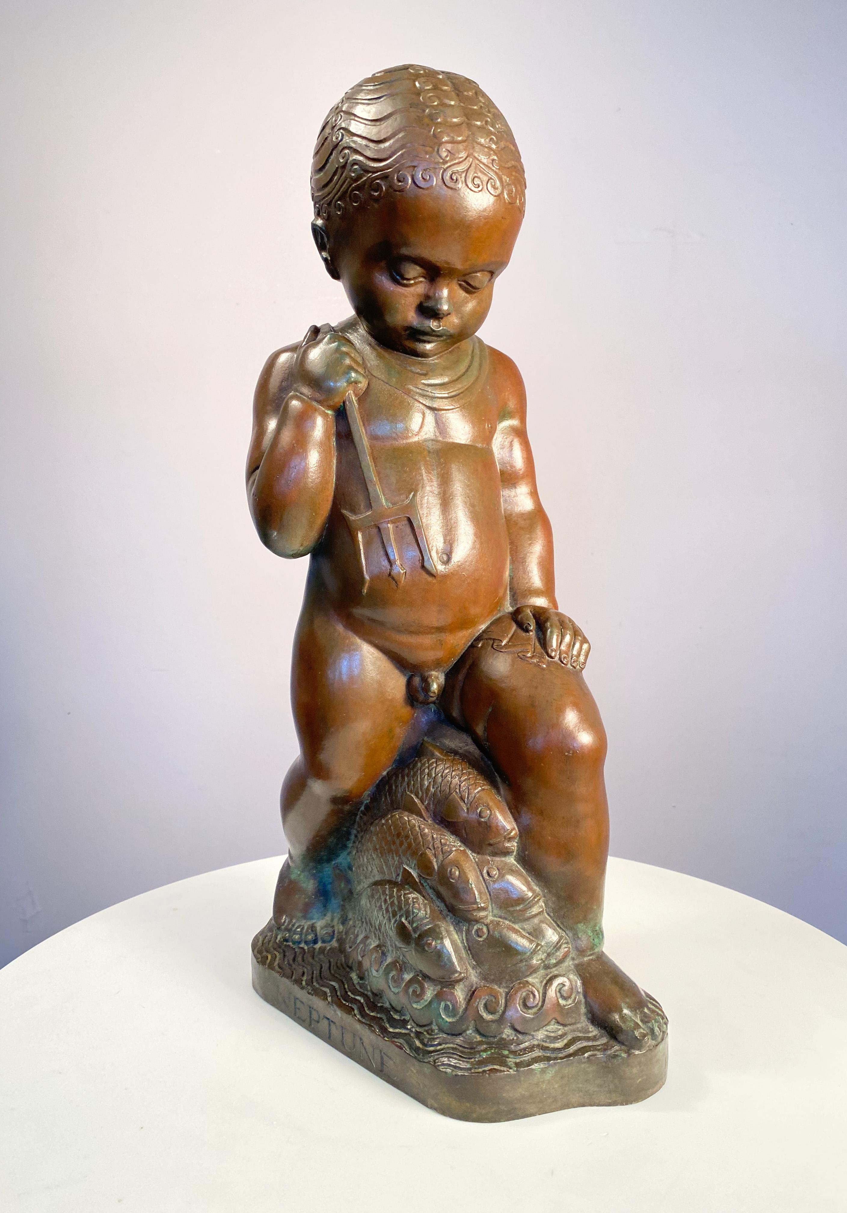 Figurative Sculpture di David Evans - Nettuno