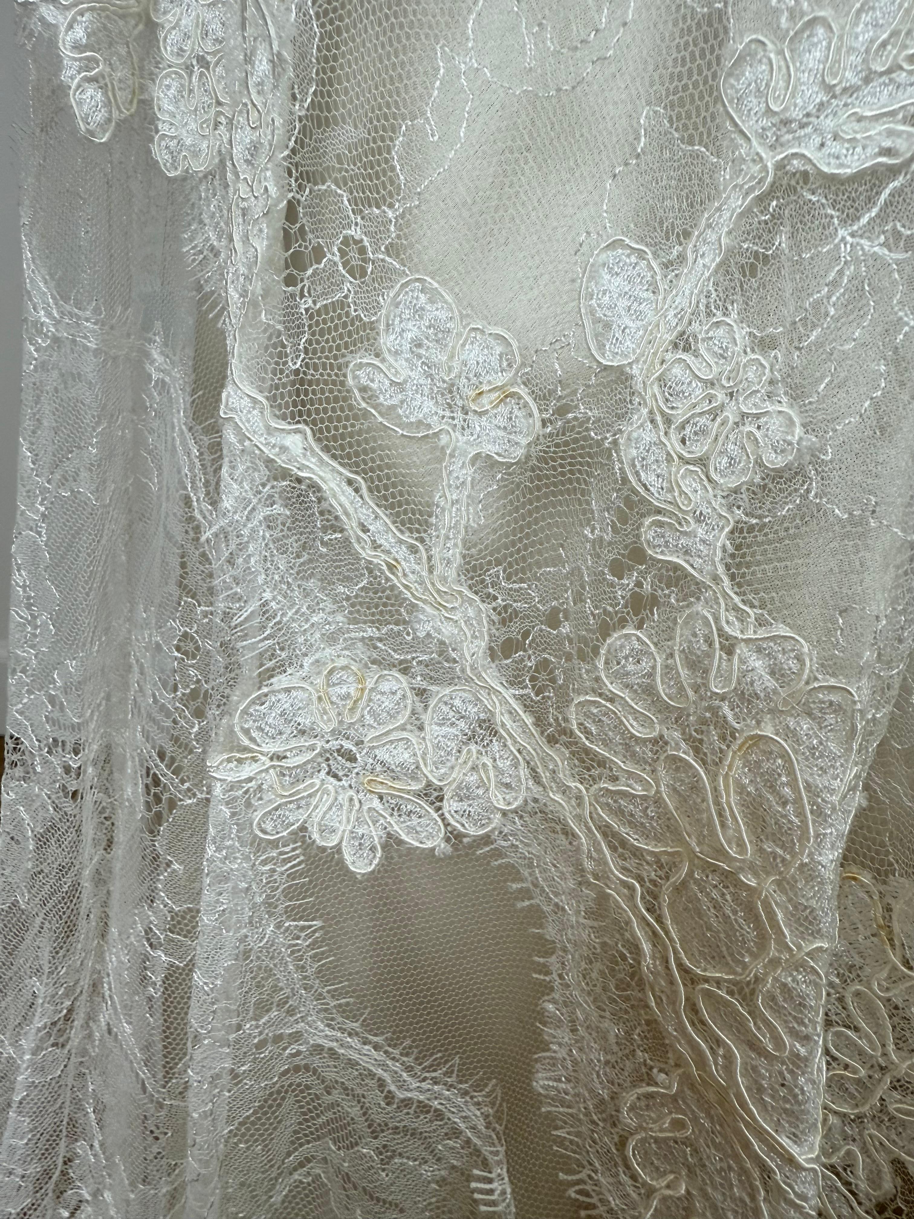 David FIELDEN 2017 Runway Sample Ivory Lace Bridal Gown Maxi Ethereal Dress (robe de mariée en dentelle ivoire) en vente 5