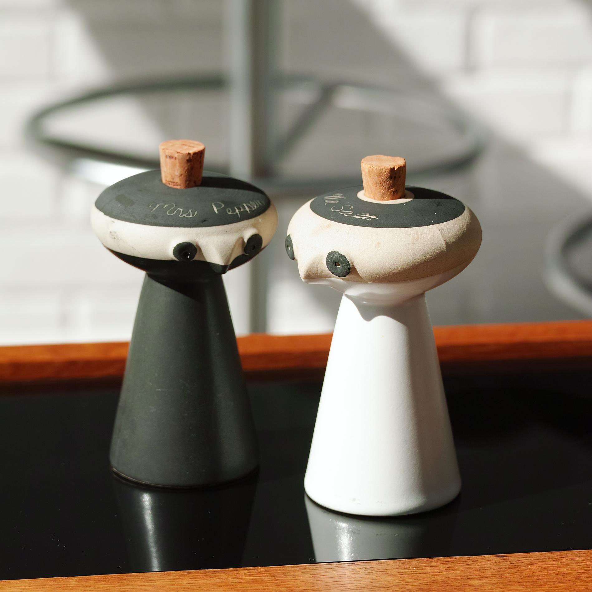 David Gil para Bennington Potters Sr. Salero y Sra. Pimentero en venta 4