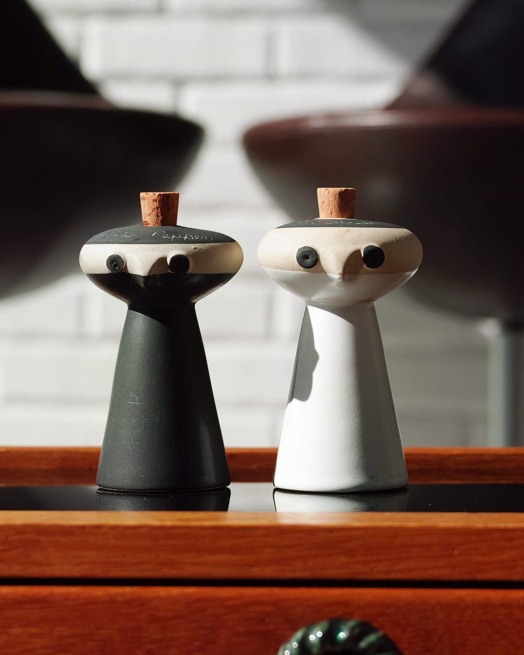 David Gil para Bennington Potters Sr. Salero y Sra. Pimentero en venta 2