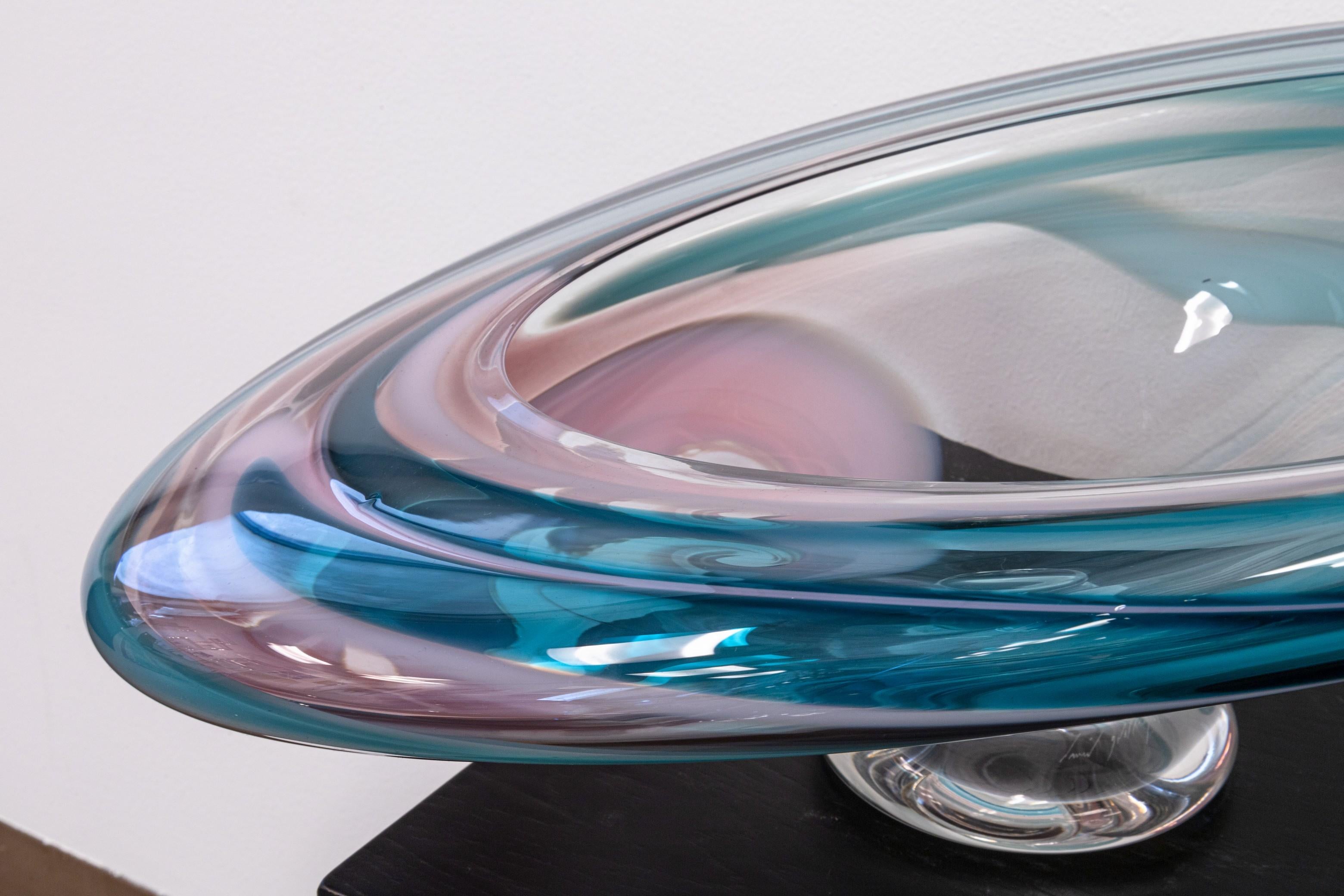 Moderne mundgeblasene Glasskulptur von David Goldhagen, signiert und nummeriert 4/71, signiert im Angebot 1