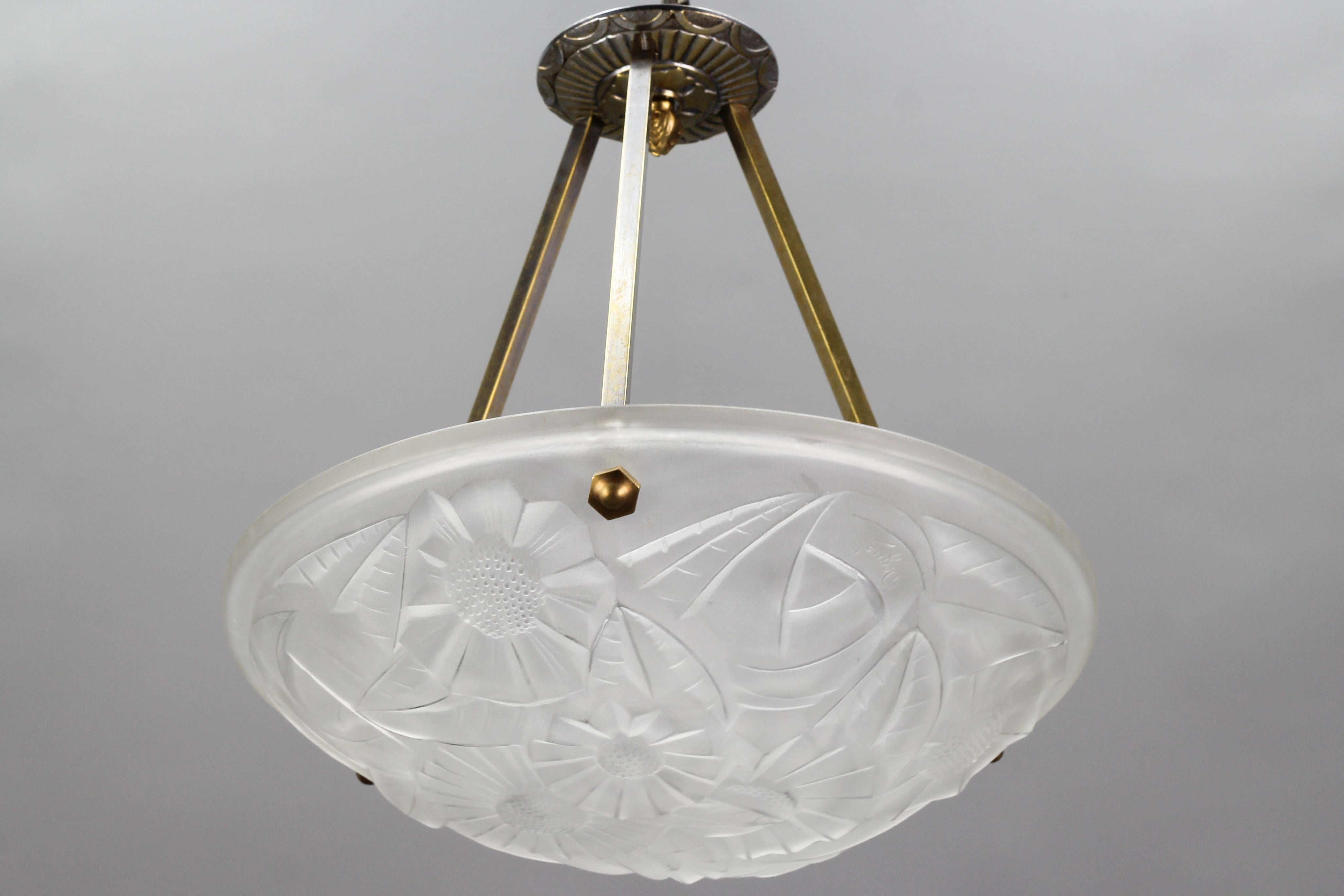 David Gueron French Art Deco Frosted Clear Glass Pendant Chandelier, 1930s 12