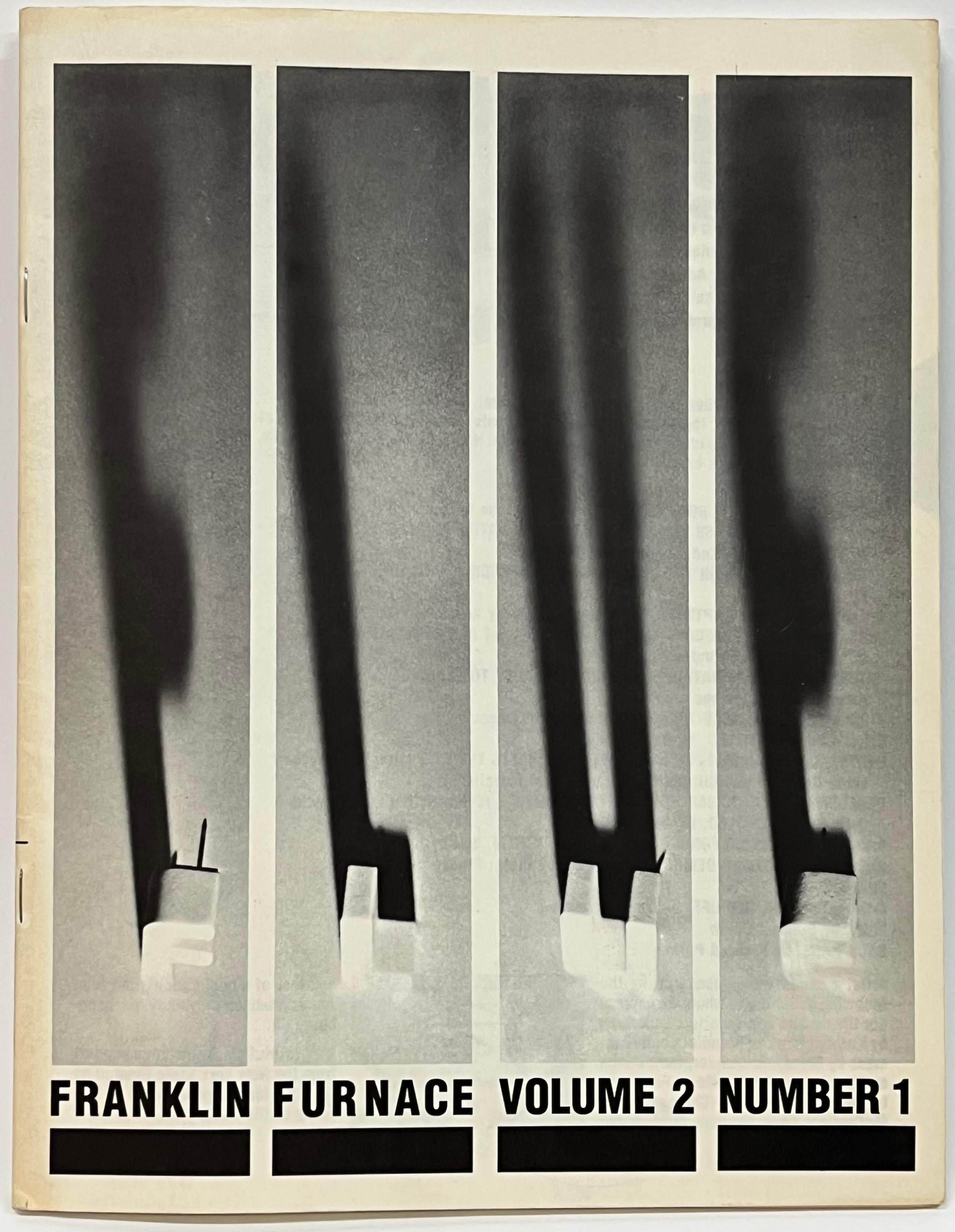 David Hammons Flue Magazine 1981:
FLUE, war eine von Franklin Furnace herausgegebene Zeitschrift. Diese Ausgabe enthält eine herausragende Künstlerseite von David Hammons mit dem einzigartigen Titel 