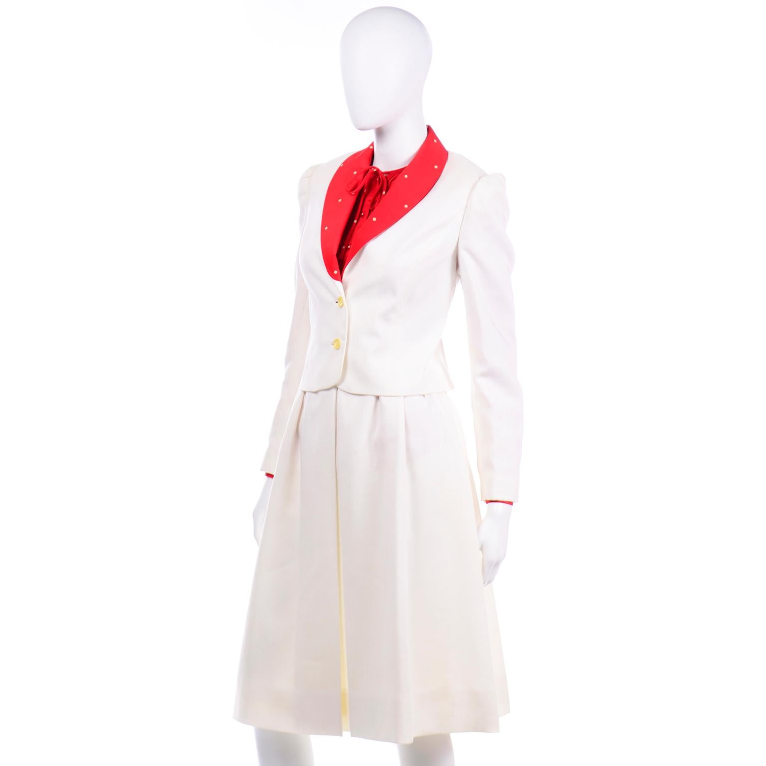 David Hayes Vintage Elfenbeinfarbener Leinenrock und Jacke Anzug mit roter und gelber Seidenbluse im Angebot 1