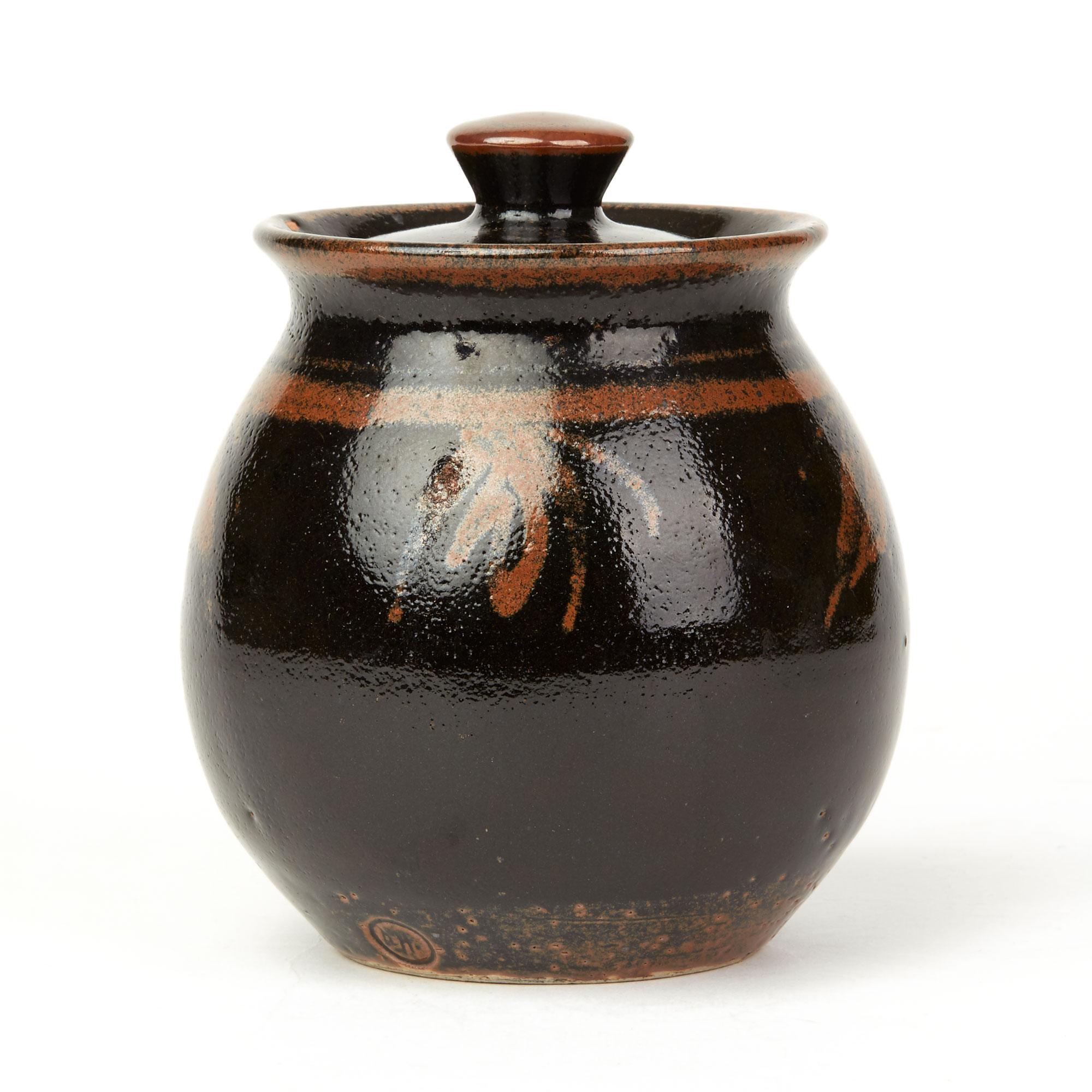 Stoneware David Heminsley 'Scottish, 1927-2007' Studio Pottery Lidded Conserve Jar For Sale