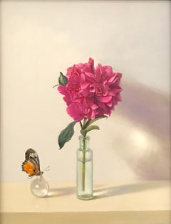 Peony magenta avec papillon