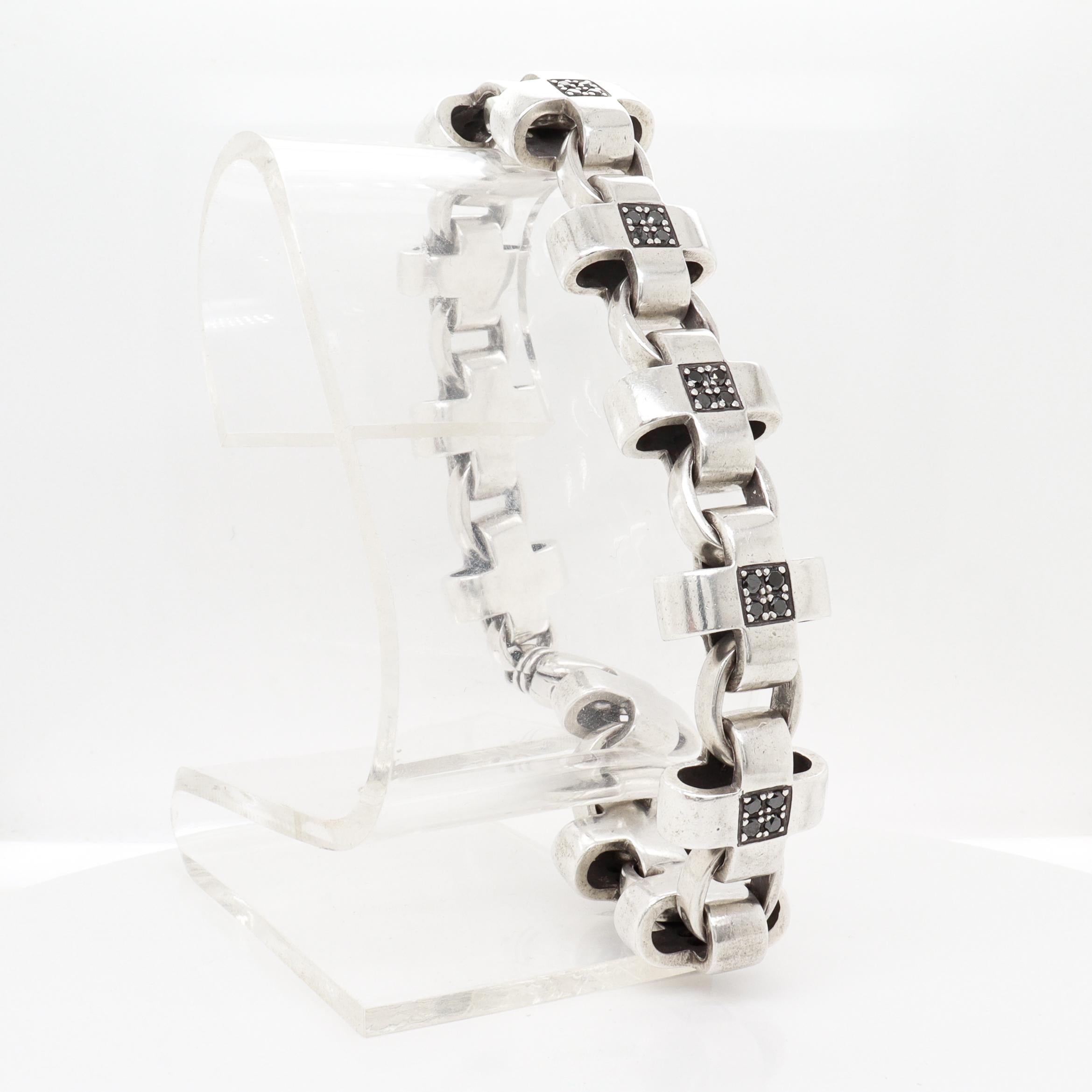 A Link en argent sterling et diamants noirs, en forme de X ou de croix David Heston en vente 1
