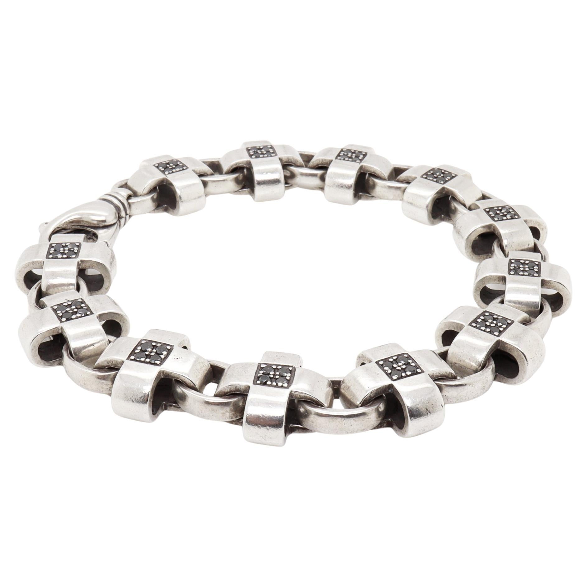 A Link en argent sterling et diamants noirs, en forme de X ou de croix David Heston en vente