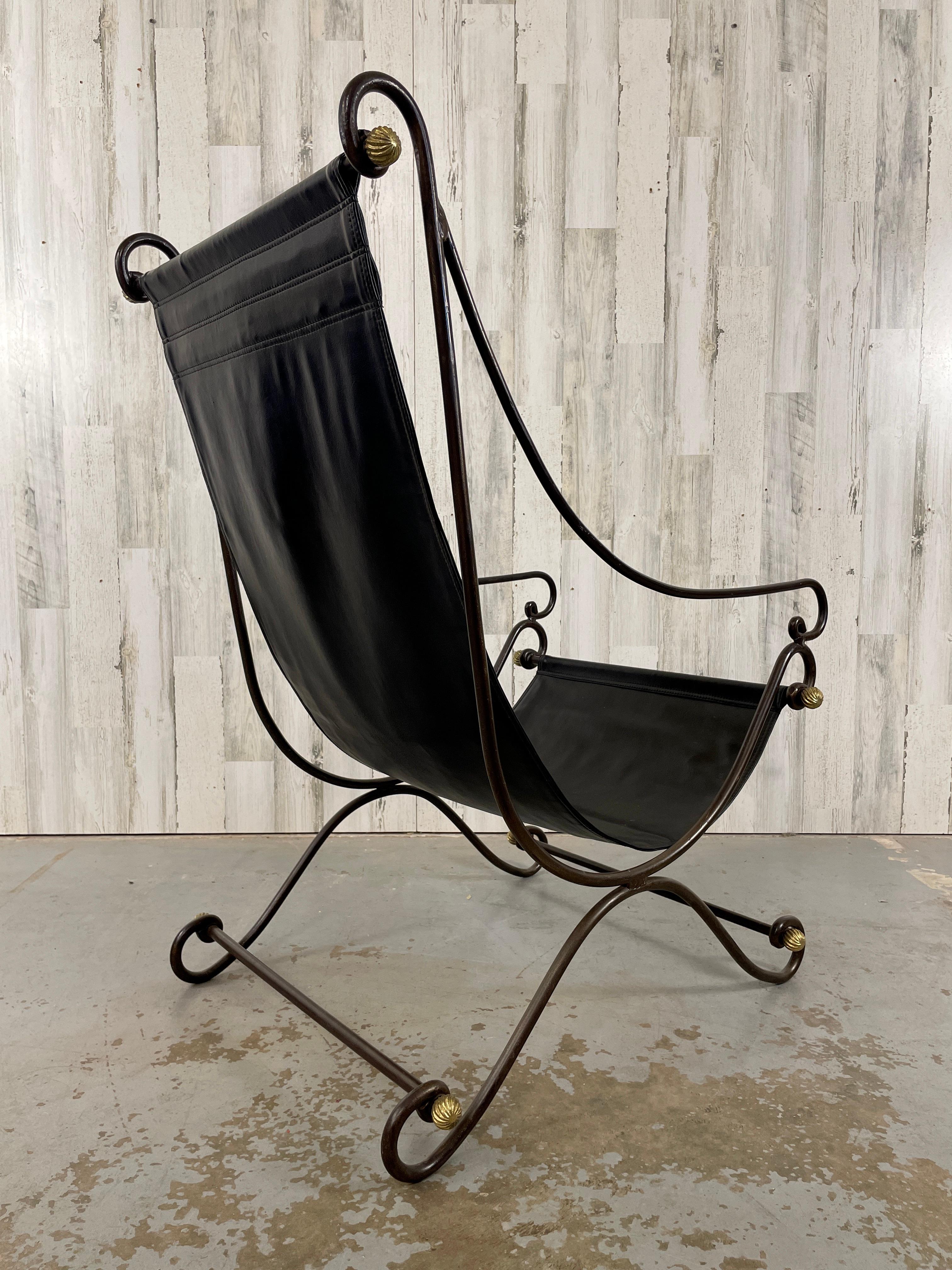 David Hicks Wrought Iron & Leather Sling Chair  In Good Condition For Sale In Denton, TX