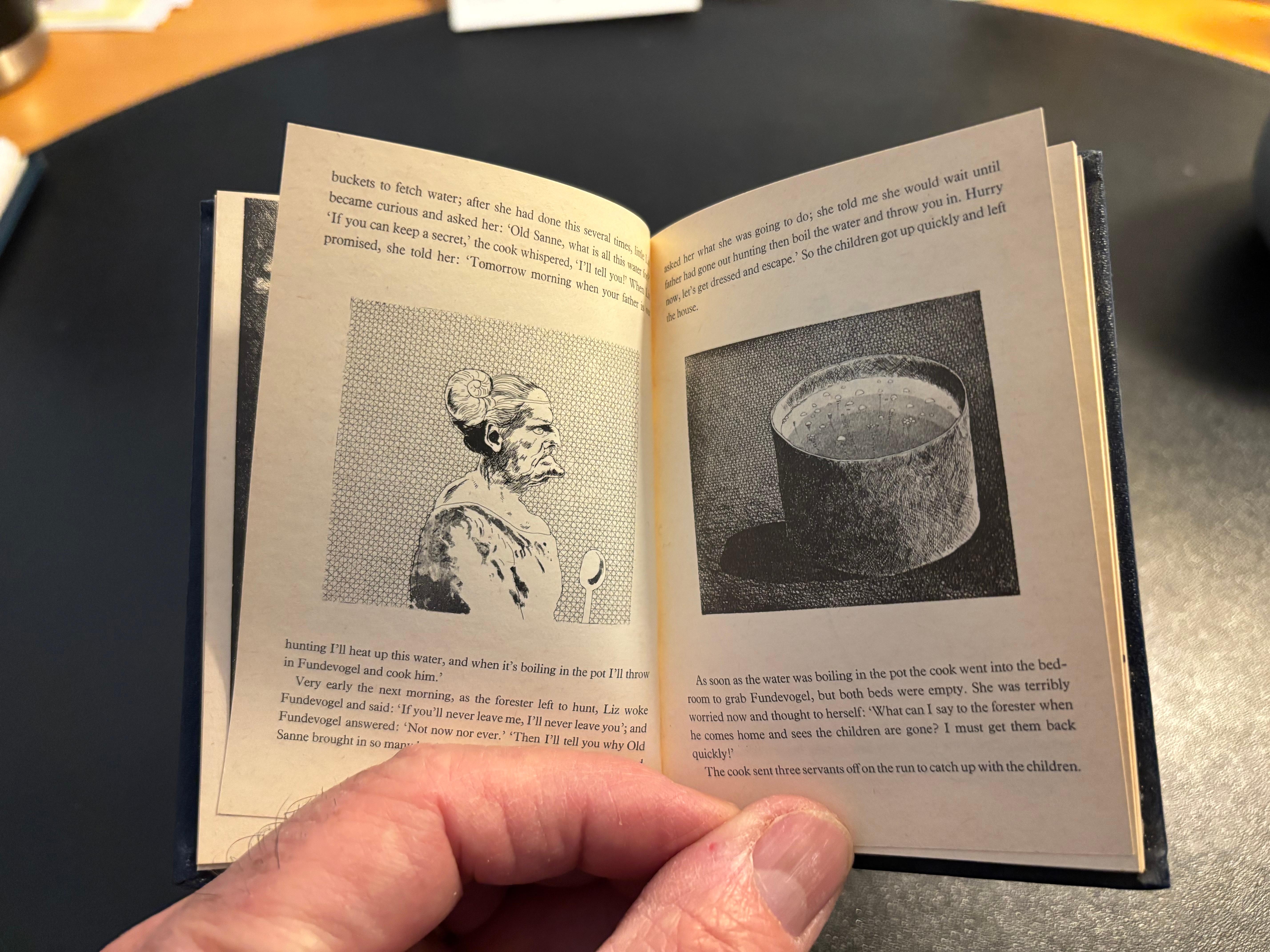 David Hockney Illustrated - Fairy Tales Brothers Grimm - 1970 Edition For Sale 2