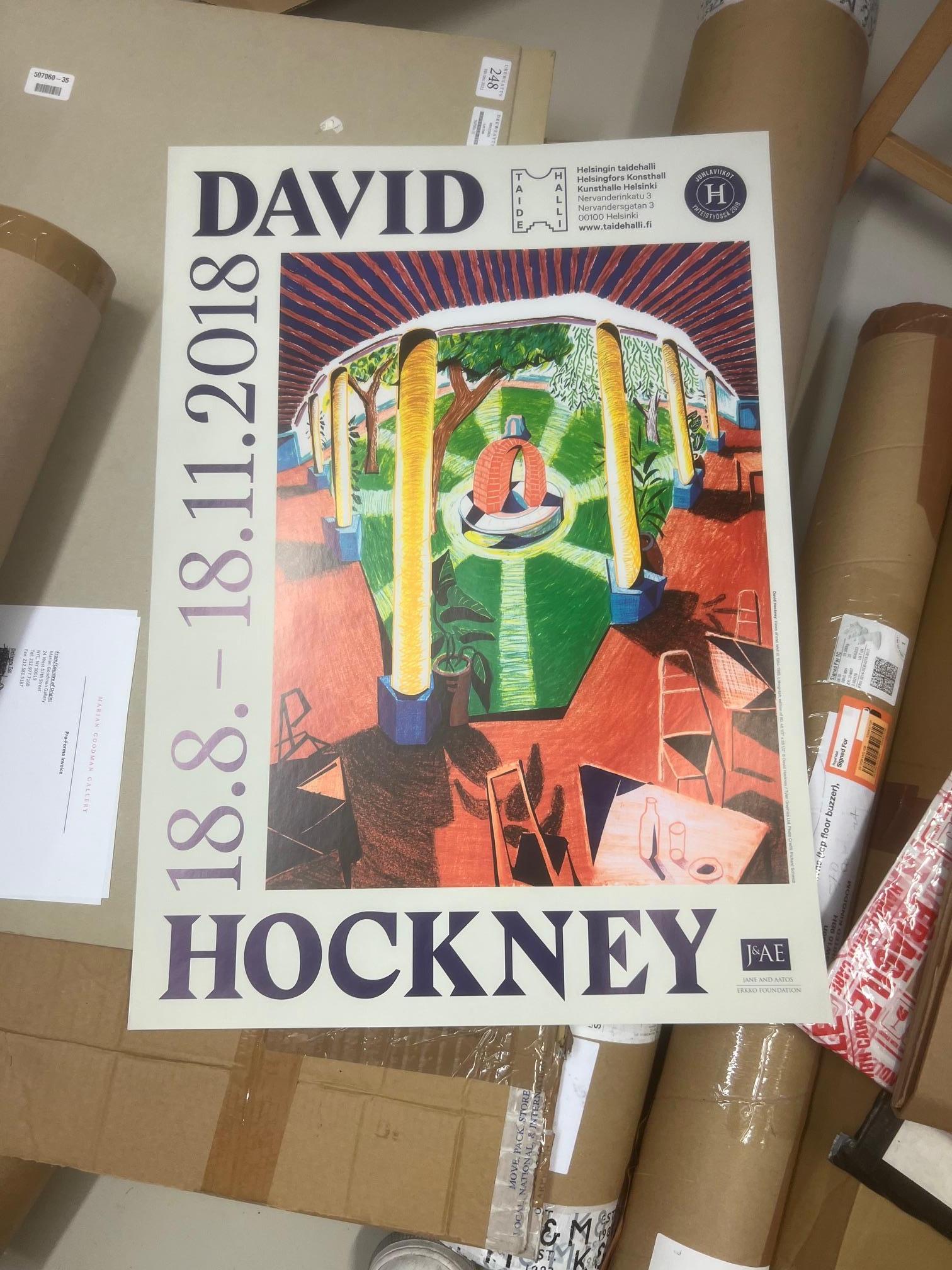 Affiche d'exposition de la Kunsthalle Helsinki - Beige Interior Print par David Hockney