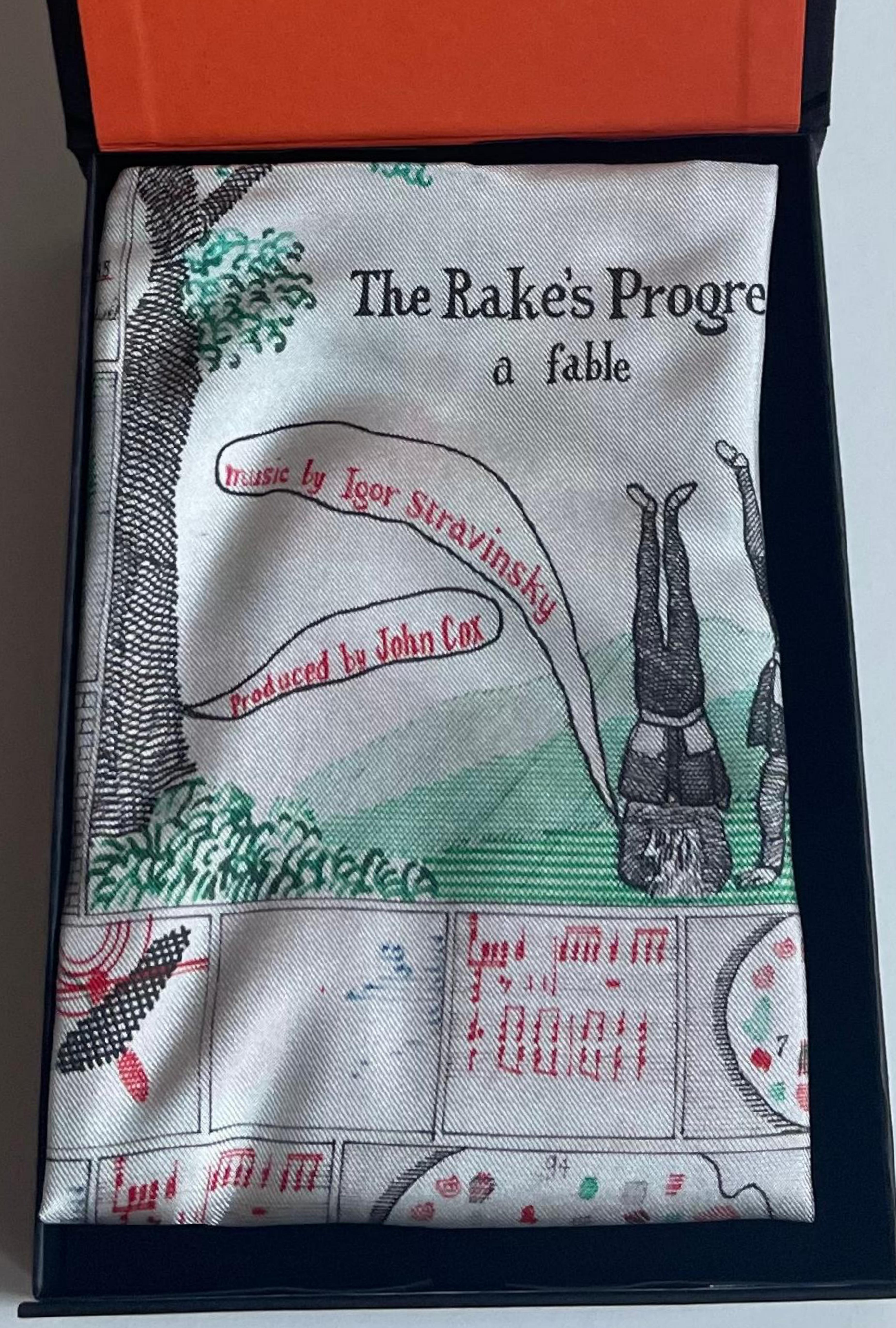 David Hockney
Foulard de poche en soie The Rake's Progress, vers 2020
Echarpe 100% soie fabriquée en Italie et imprimée au Royaume-Uni, conservée dans sa boîte de présentation d'origine.
16 1/10 × 16 1/10 pouces
Porte le nom imprimé et le copyright
