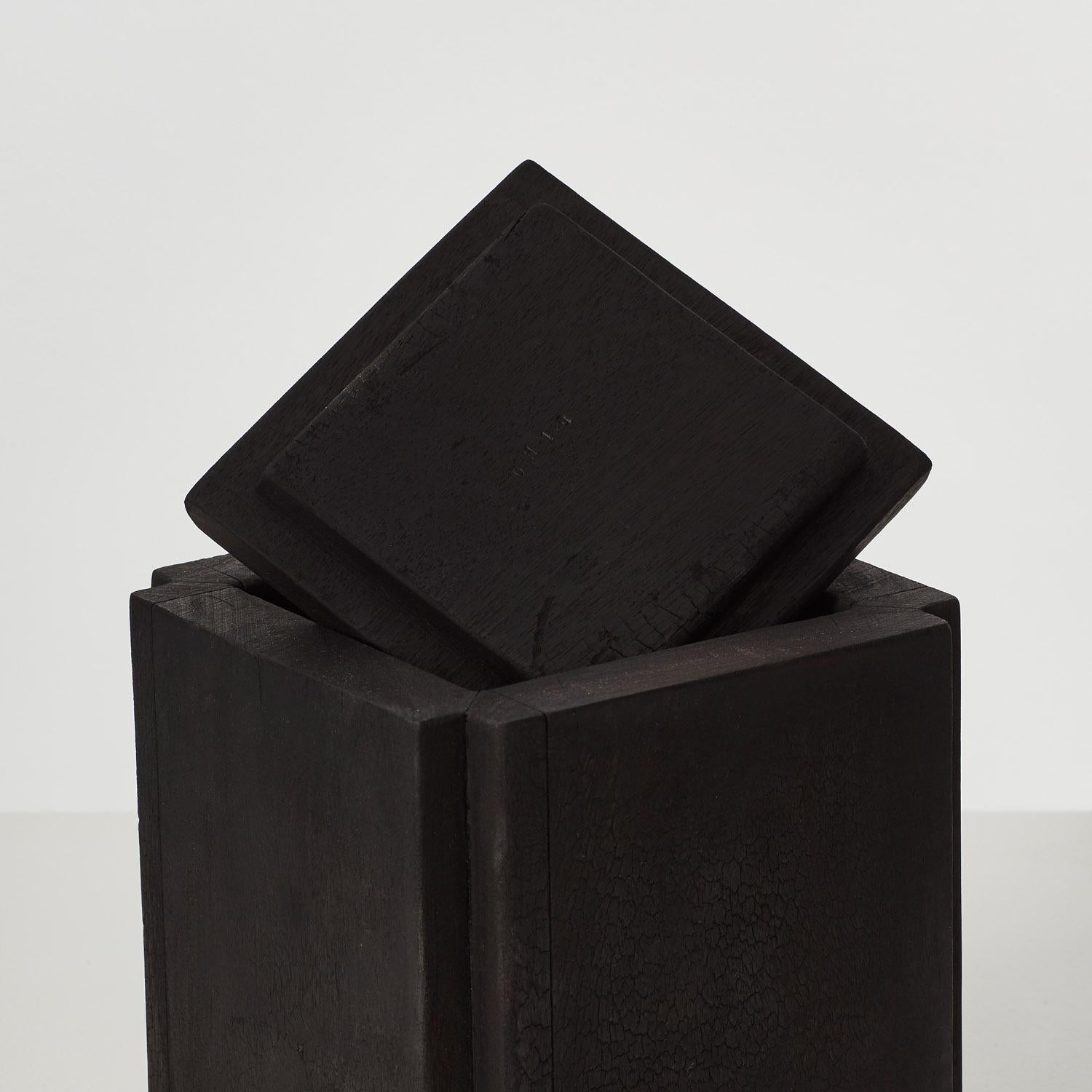David Horan vascello in legno carbonizzato - Regno Unito, 2024 In condizioni Nuovo in vendita a London, GB