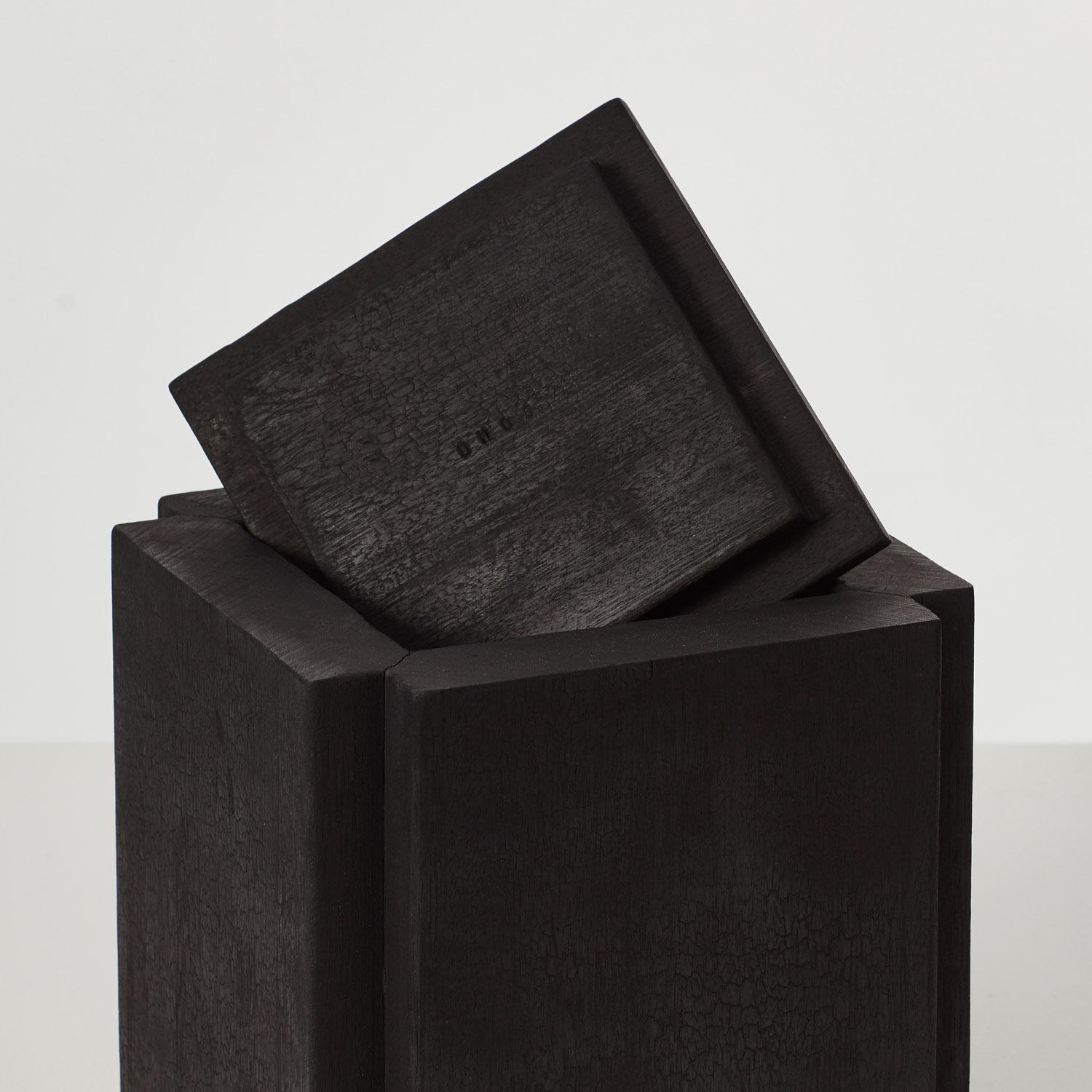 David Horan vascello in legno carbonizzato - Regno Unito, 2024 In condizioni Nuovo in vendita a London, GB