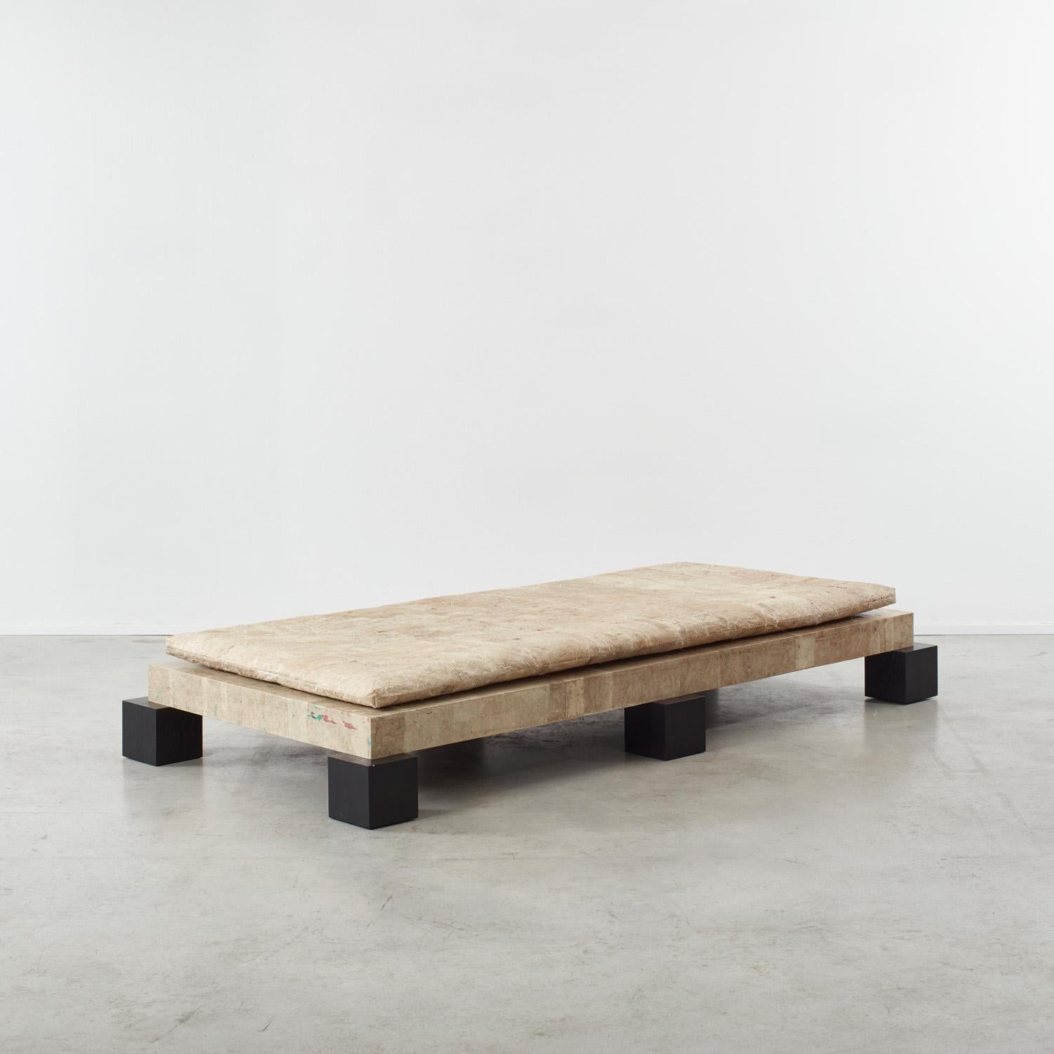David Horan Paper daybed for Béton Brut, UK, 2022 For Sale 14
