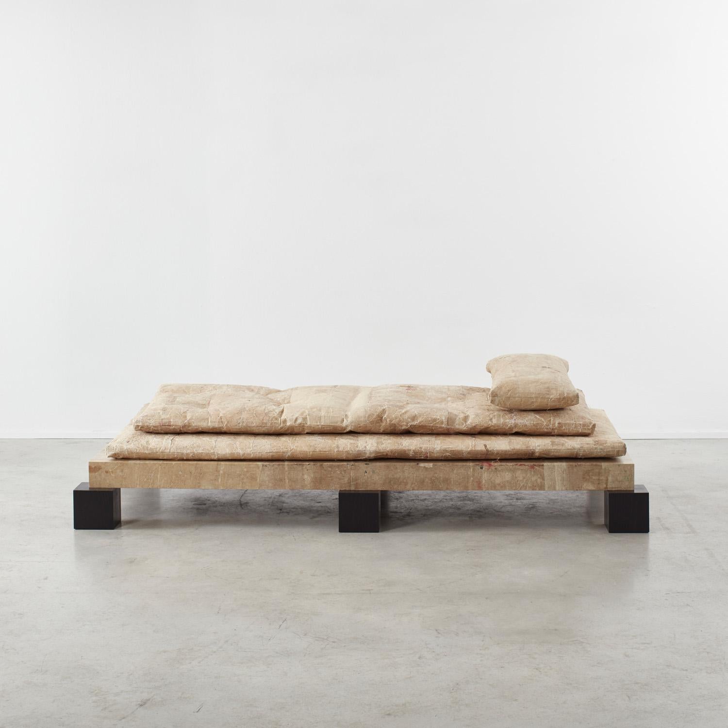 David Horan Paper daybed for Béton Brut, UK, 2022 In New Condition For Sale In London, GB