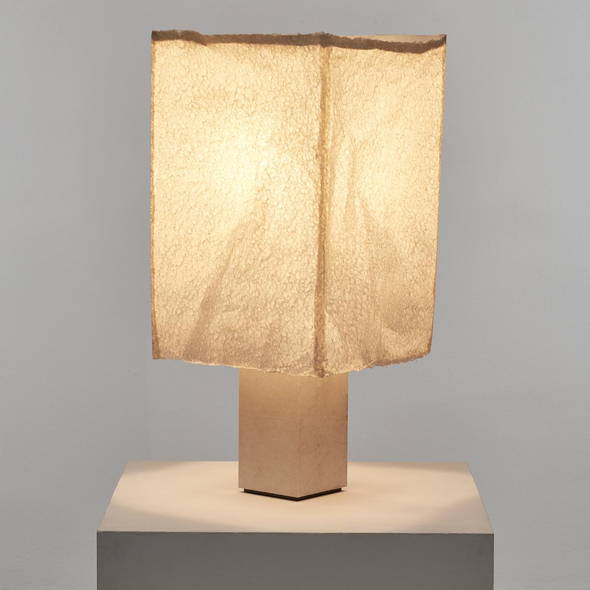 British David Horan Paper table light in polished finish for Béton Brut, UK, 2022 For Sale