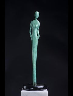 David Hostetler Escultura Figurativa de Bronce Verde Figura Completa Pequeña Por Comisión