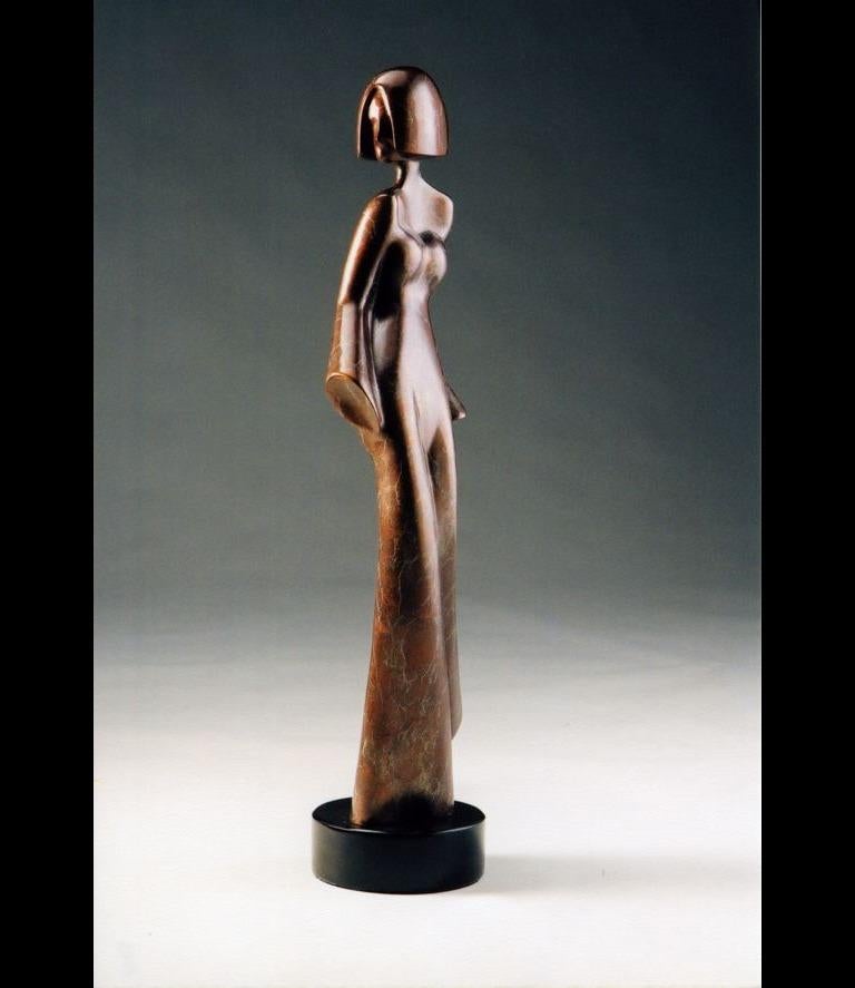 David Hostetler Weibliche Bronzeskulptur Figurativ Art Deco Brown Im Auftrag  im Angebot 3