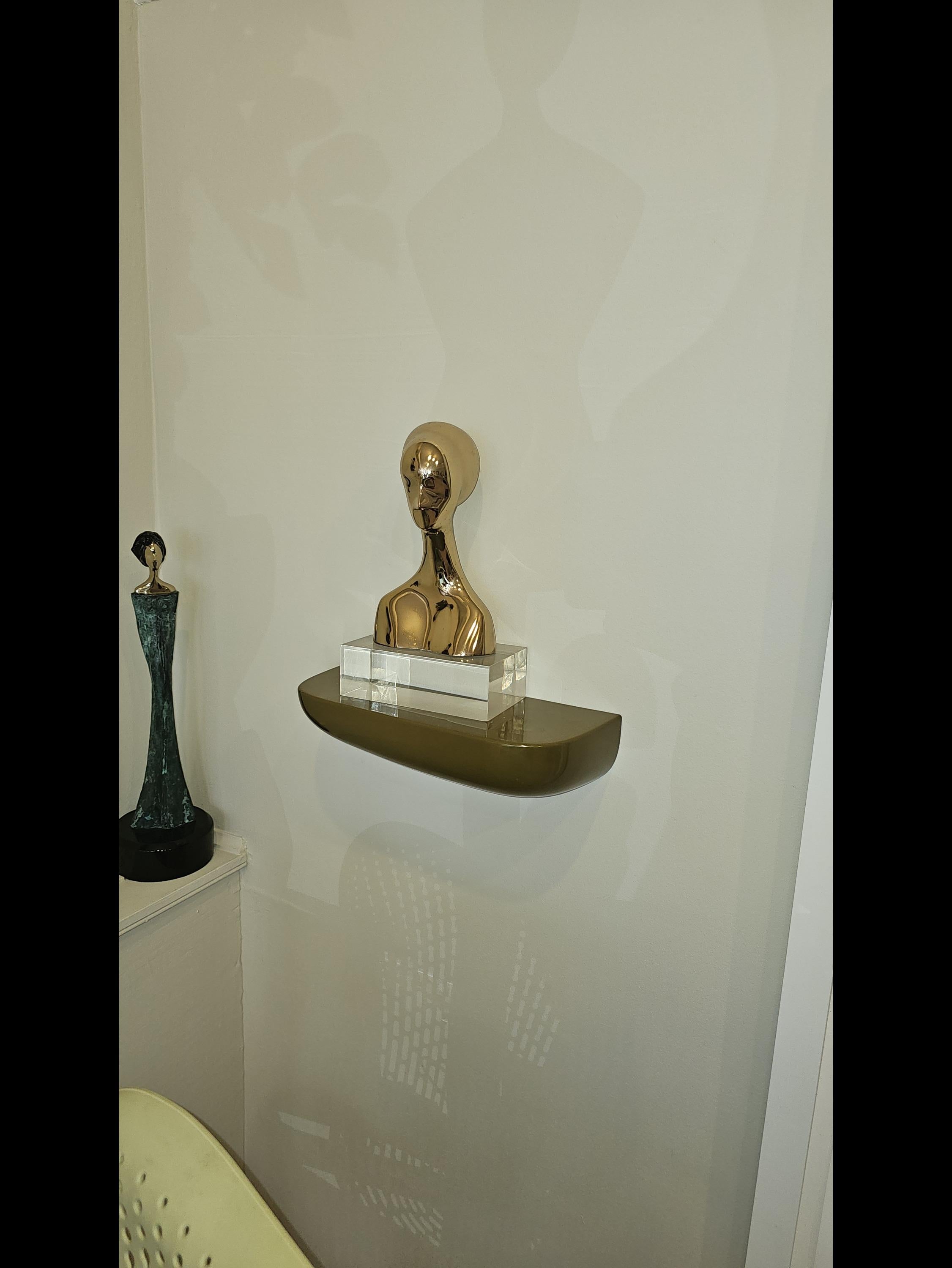 David Hostetler Bronce Pulido Busto Forma Femenina Oro Brillante Egipcio en venta 6