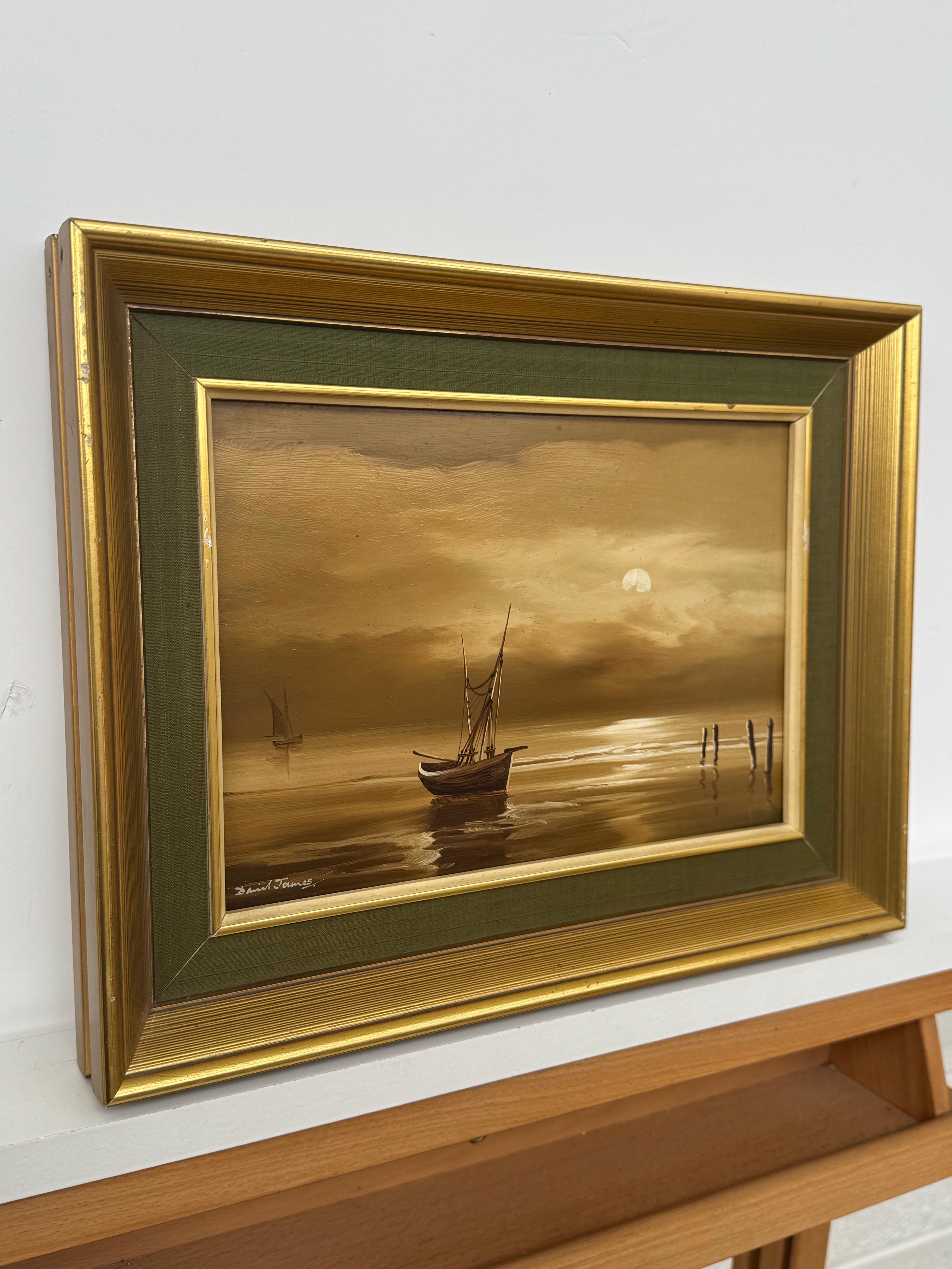 Paisaje marino tonal iluminado por la luna con velero, aguas tranquilas y elegancia sepia - Óleo Vintage - Painting de David James